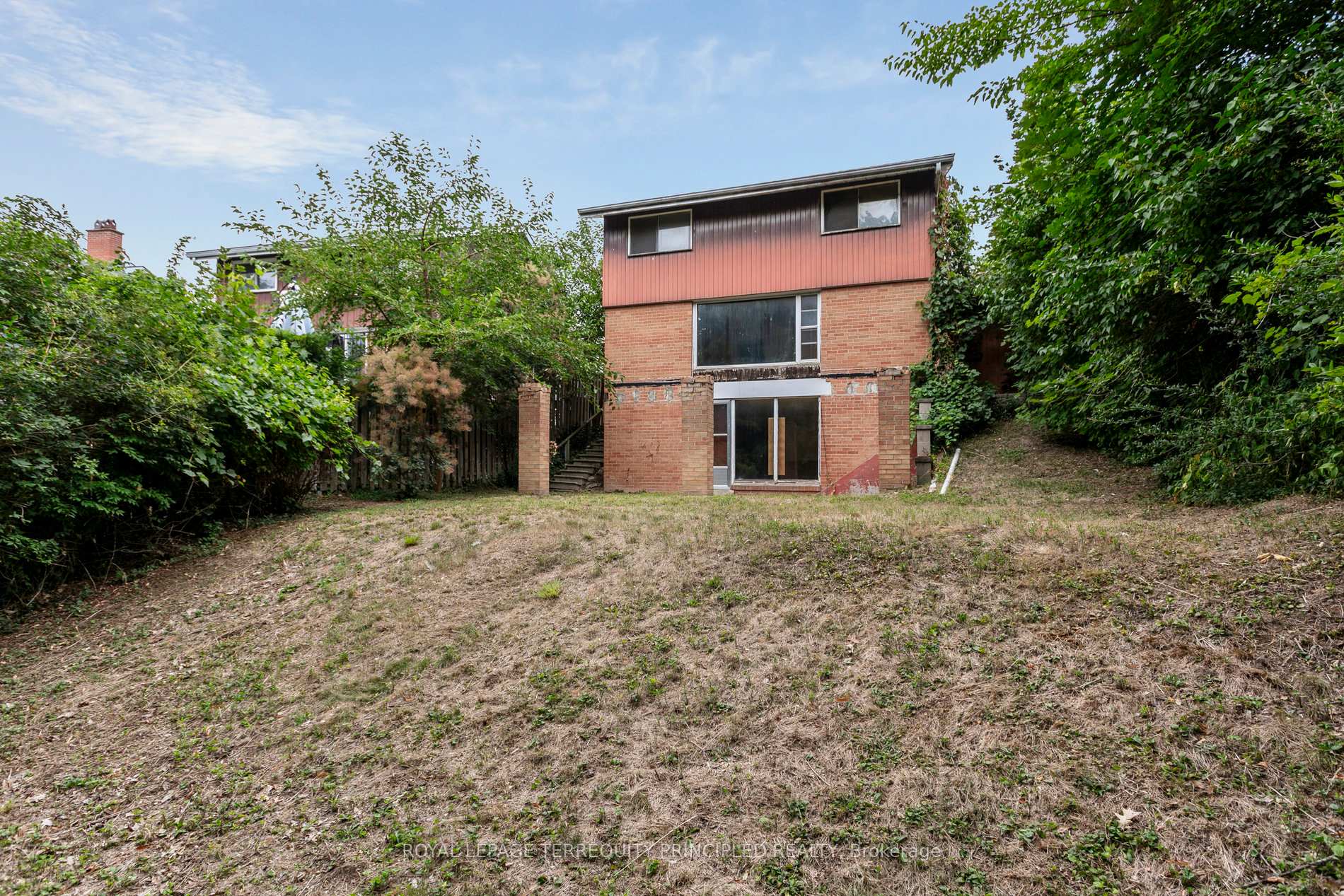 Photo 4 of 235 Birkdale Road, Scarborough, Bendale — HOMEH