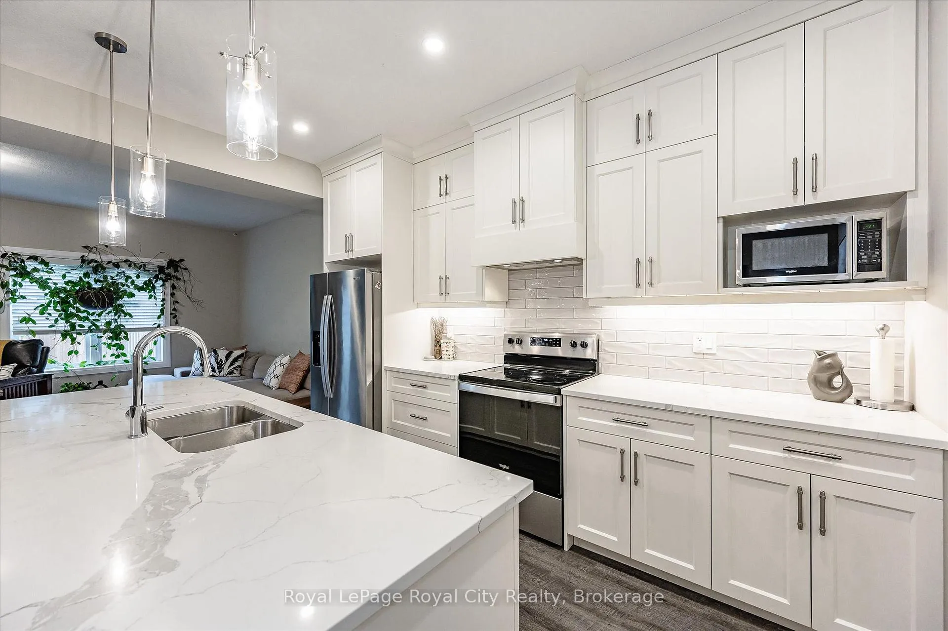 Photo 8 of Unit 3, 35 Wideman Boulevard, Guelph, Victoria North — HOMEH