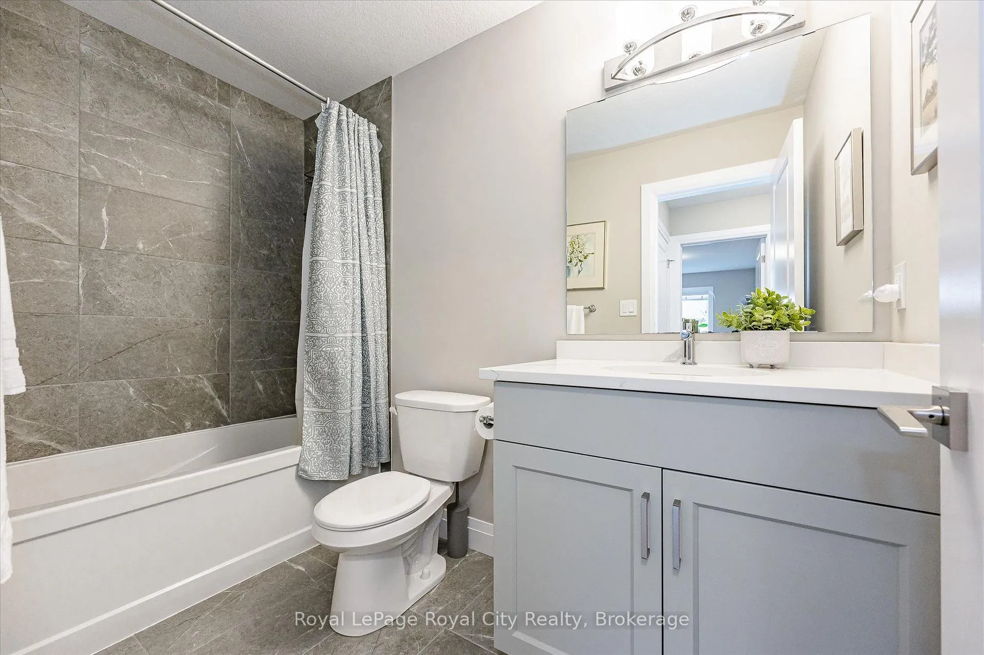 Photo 16 of Unit 3, 35 Wideman Boulevard, Guelph, Victoria North — HOMEH