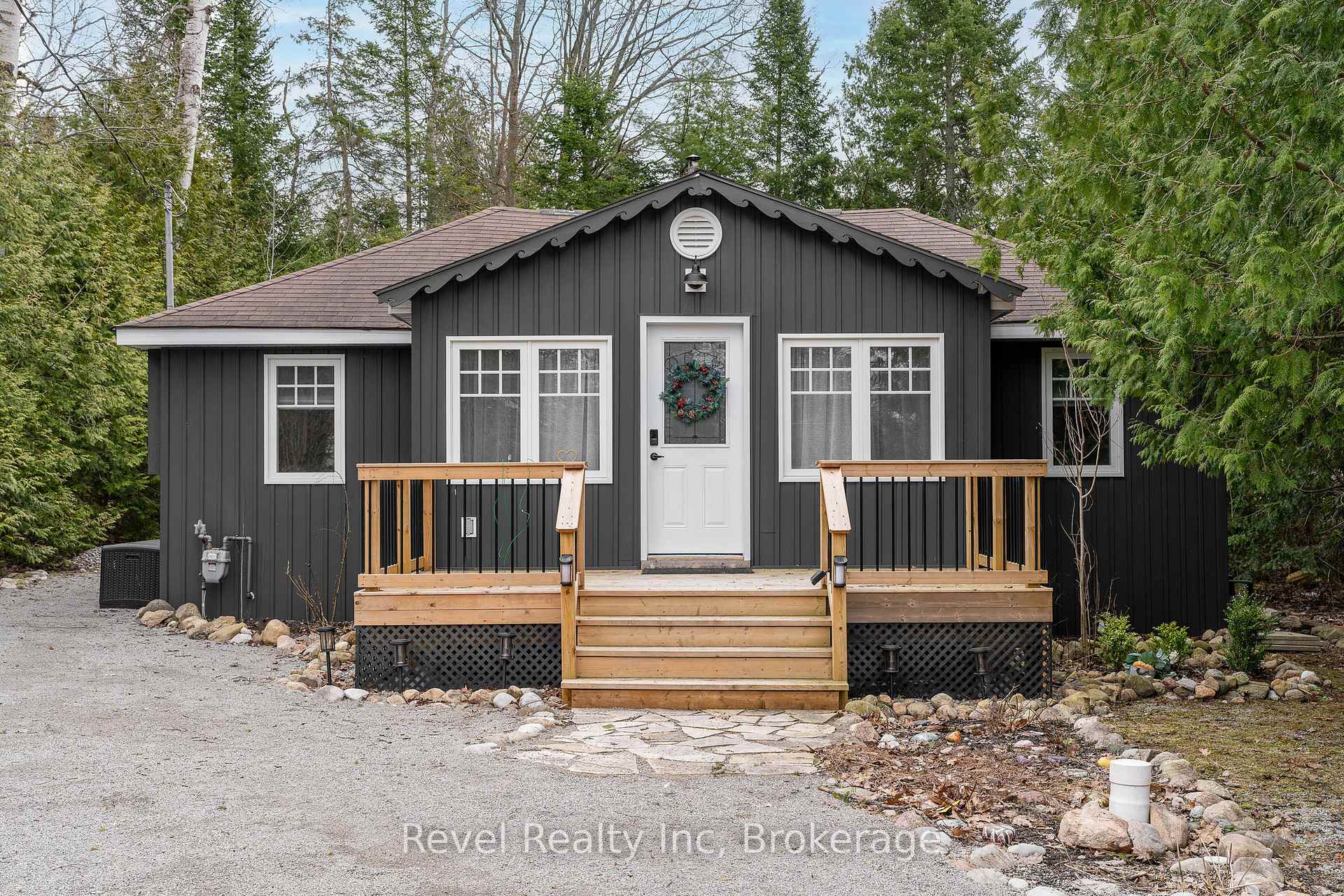 Front of 1071 Lawson Road