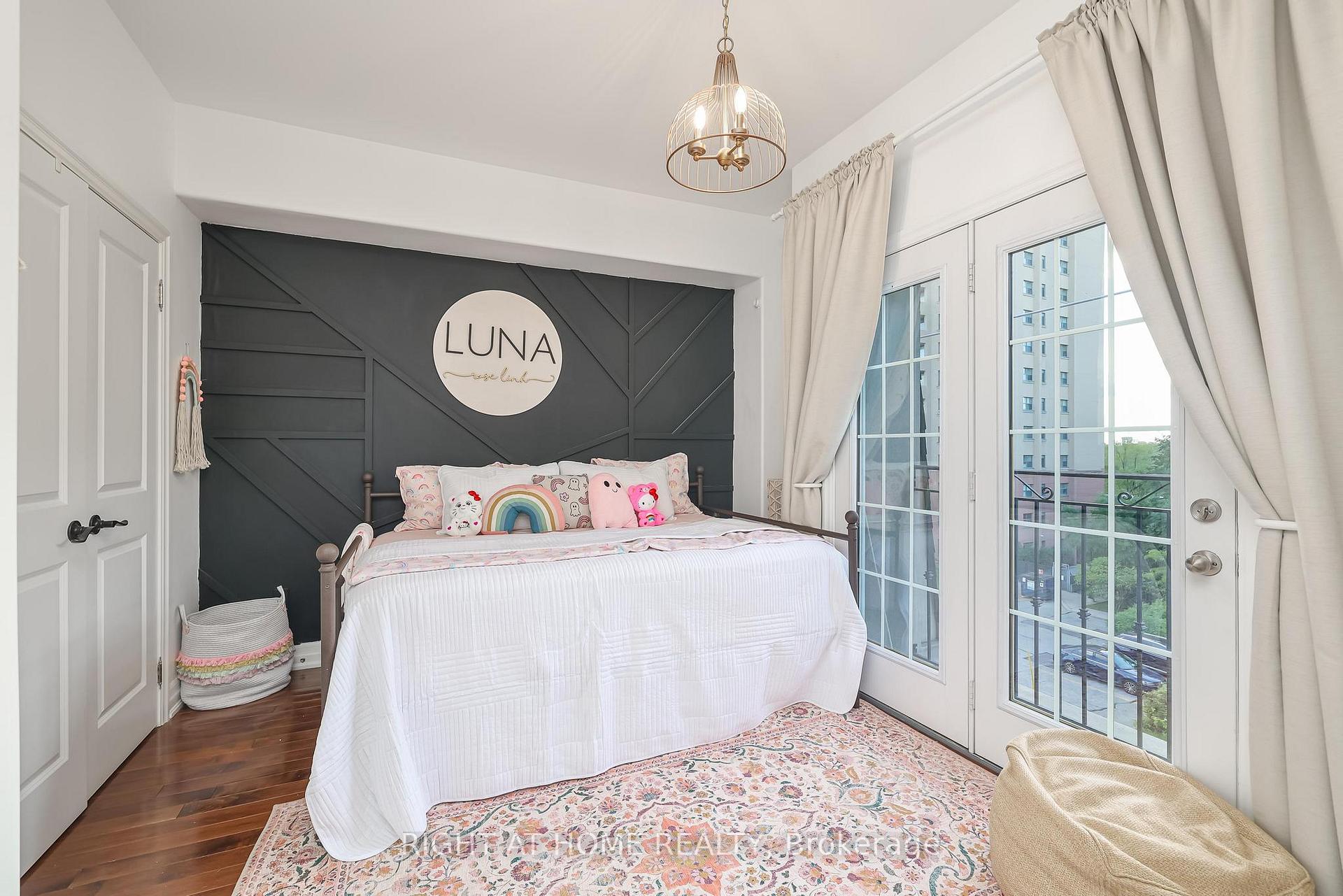 Photo 28 of 1077 Broadview Avenue, Toronto, Broadview North — HOMEH