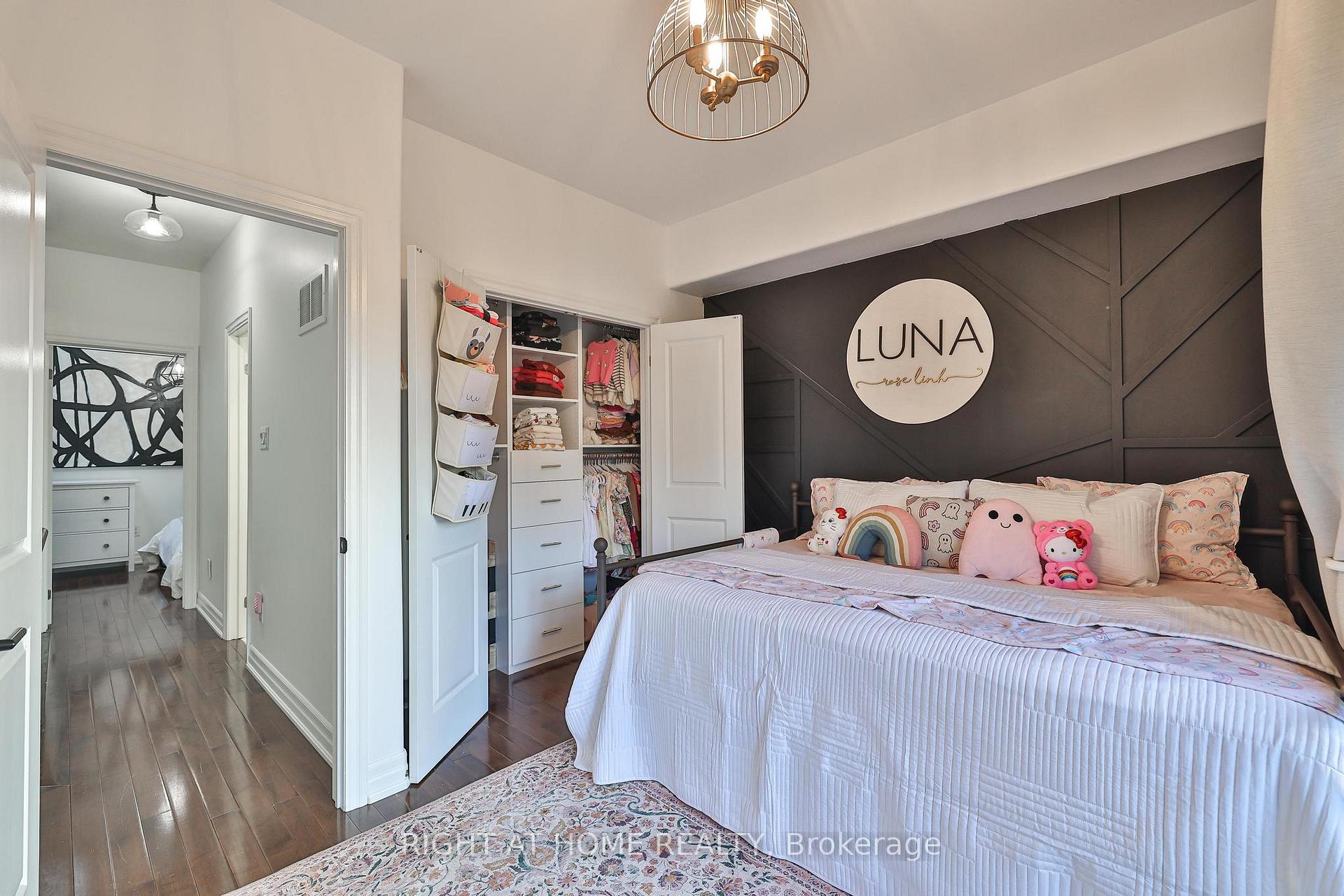 Photo 31 of 1077 Broadview Avenue, Toronto, Broadview North — HOMEH