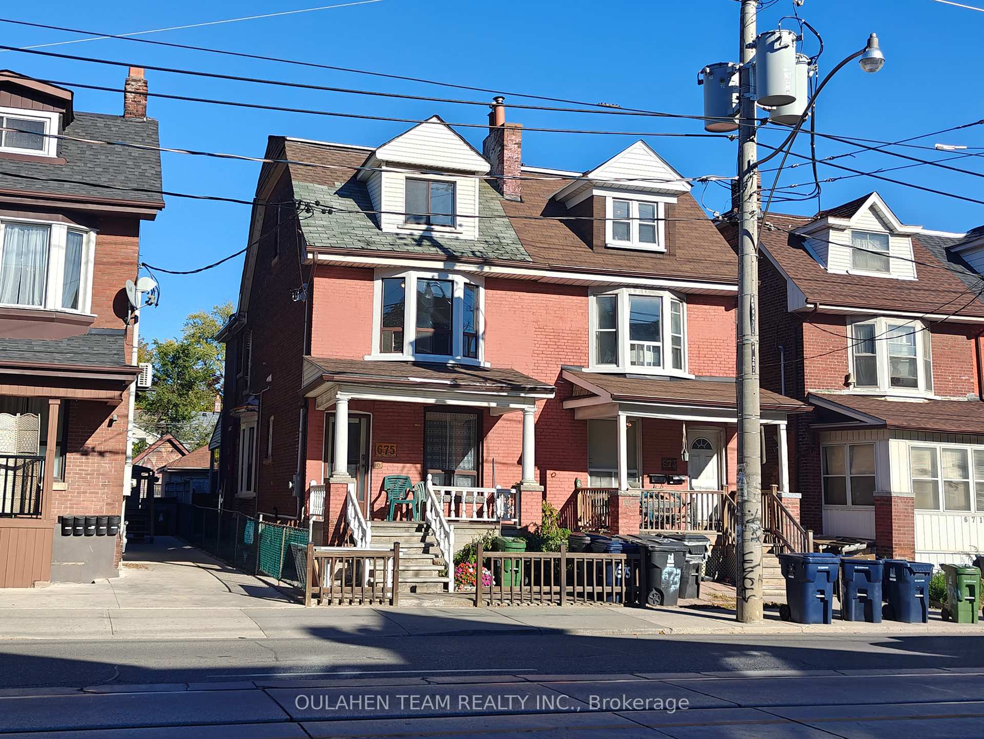 Photo 1 of Unit B, 675 Bathurst Street, Toronto, University — HOMEH