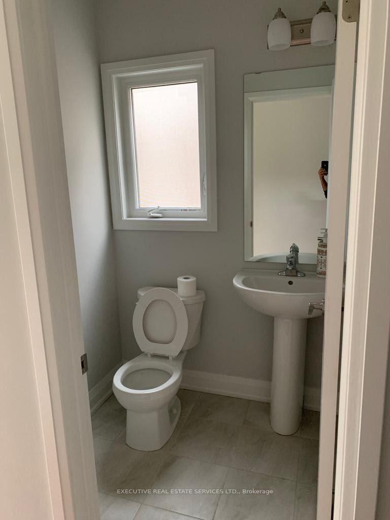 Photo 6 of 26 Bur Oak Drive S, Thorold, Confederation Heights — HOMEH