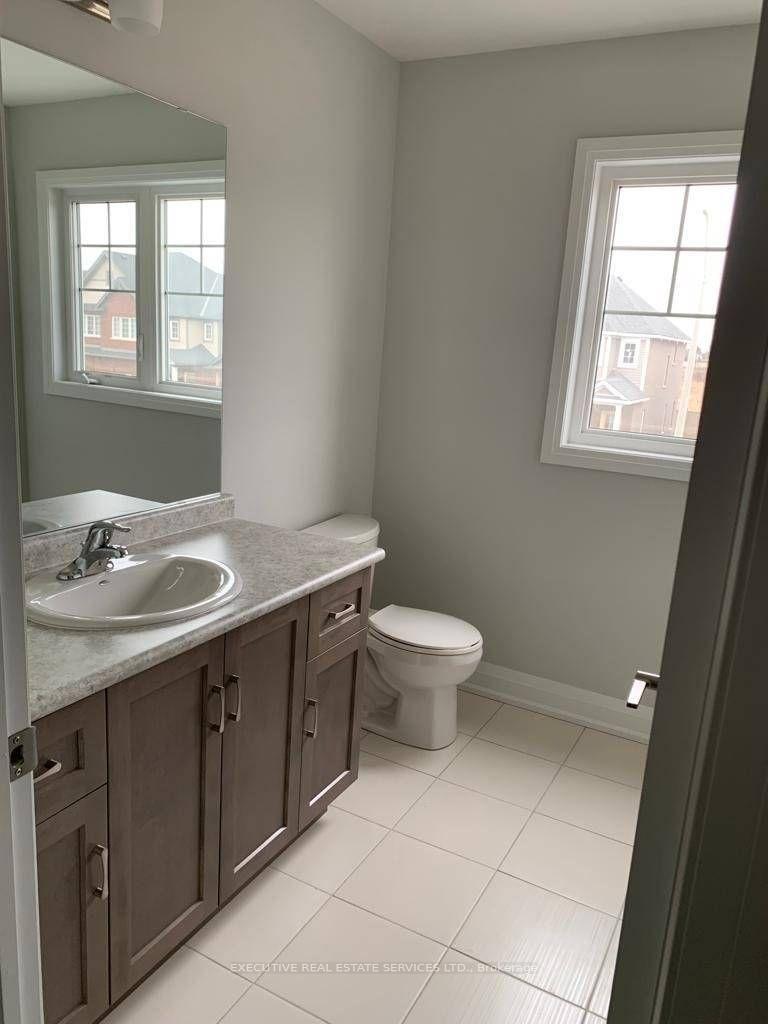 Photo 13 of 26 Bur Oak Drive S, Thorold, Confederation Heights — HOMEH