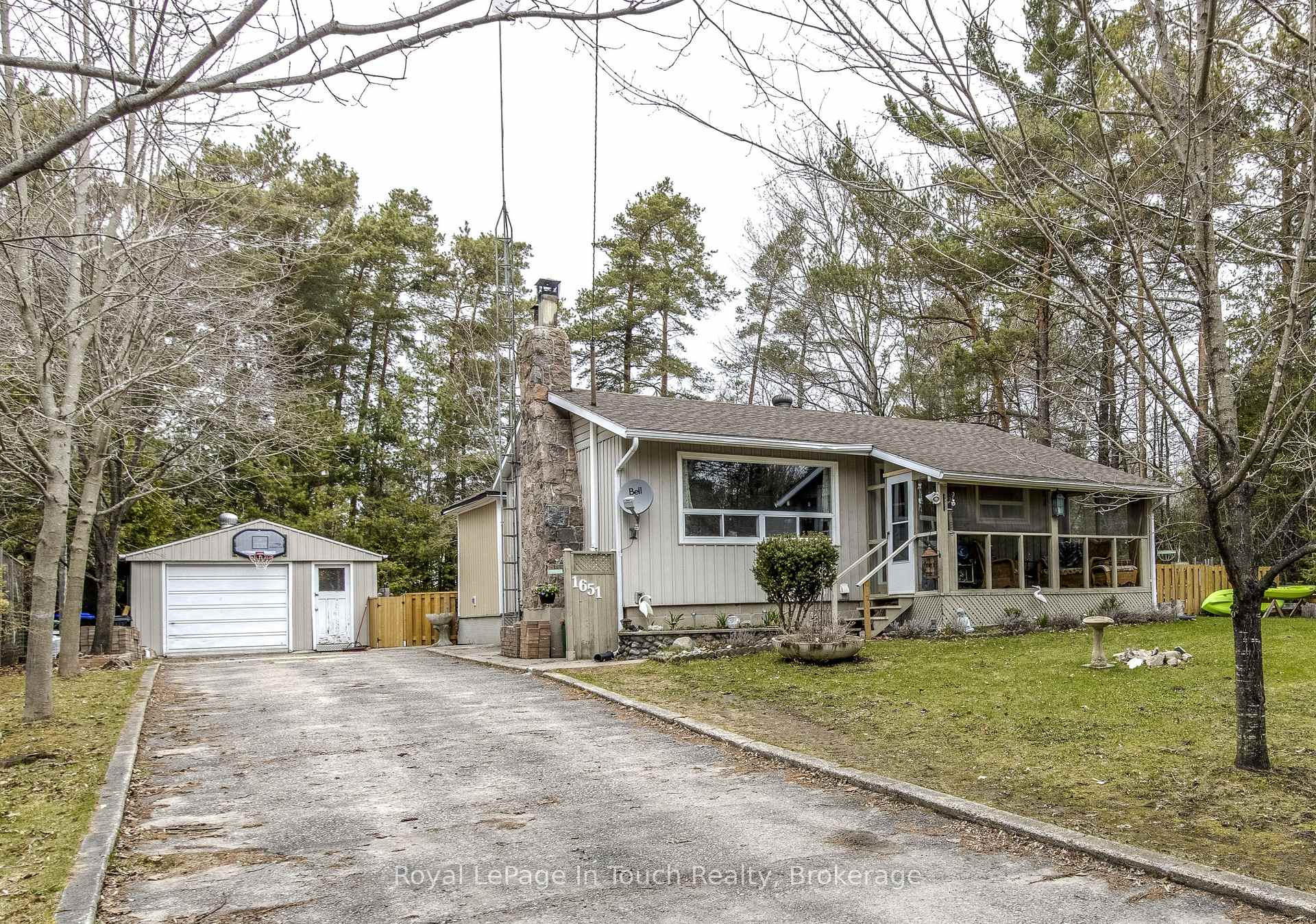 Photo 1 of 1651 Tiny Beaches Road N, Tiny, Rural Tiny — HOMEH