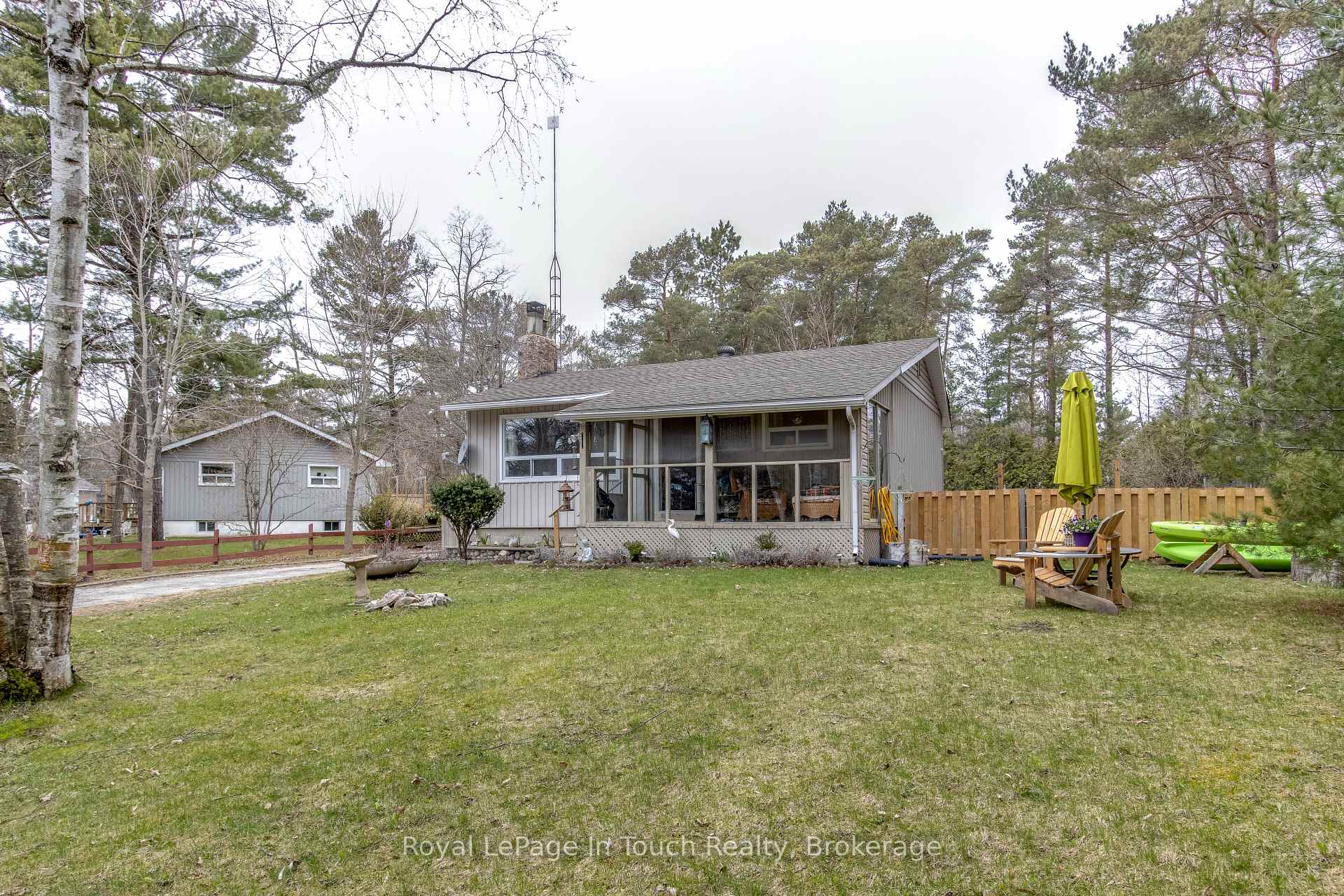 Photo 2 of 1651 Tiny Beaches Road N, Tiny, Rural Tiny — HOMEH