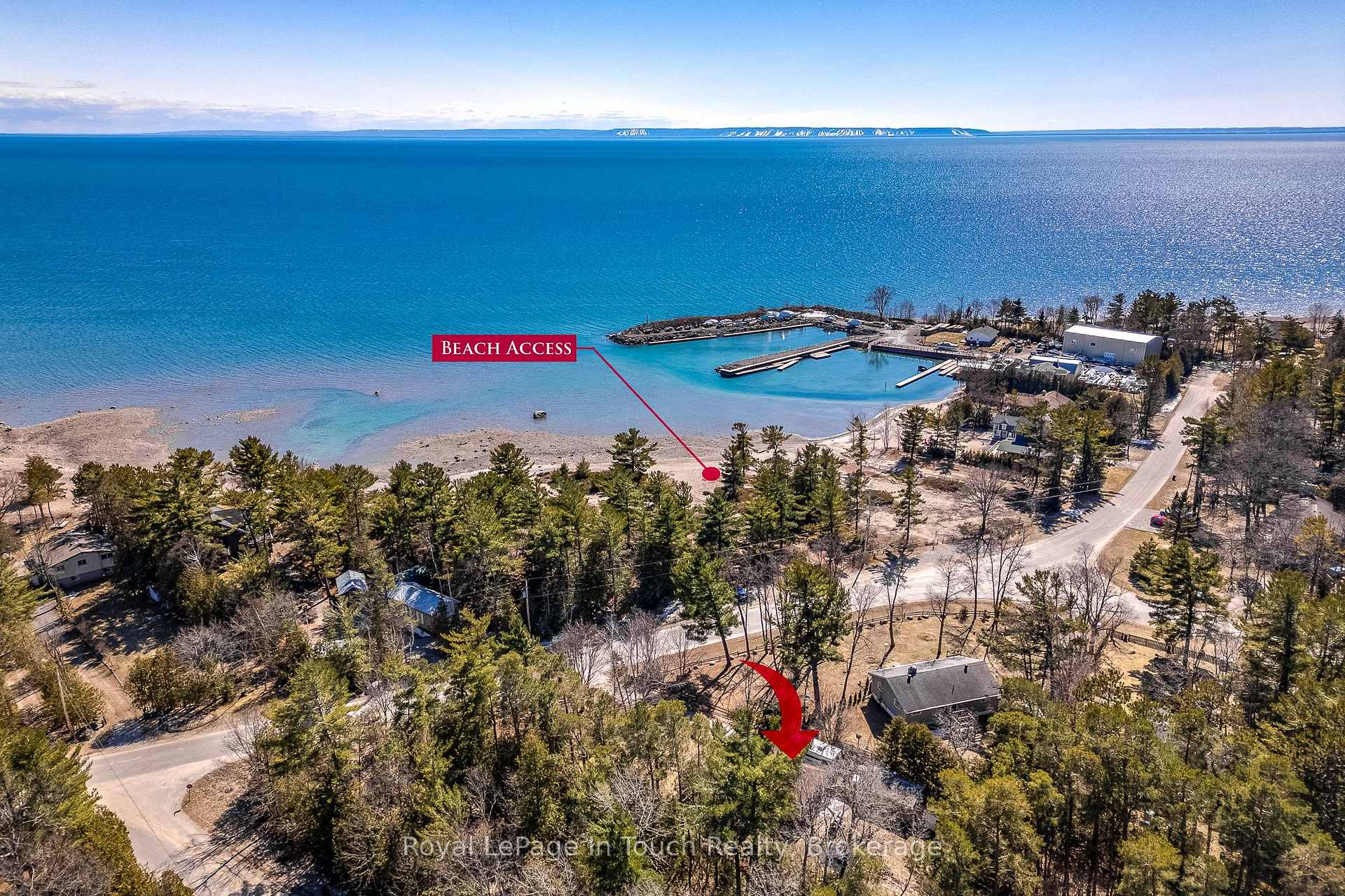 Photo 5 of 1651 Tiny Beaches Road N, Tiny, Rural Tiny — HOMEH