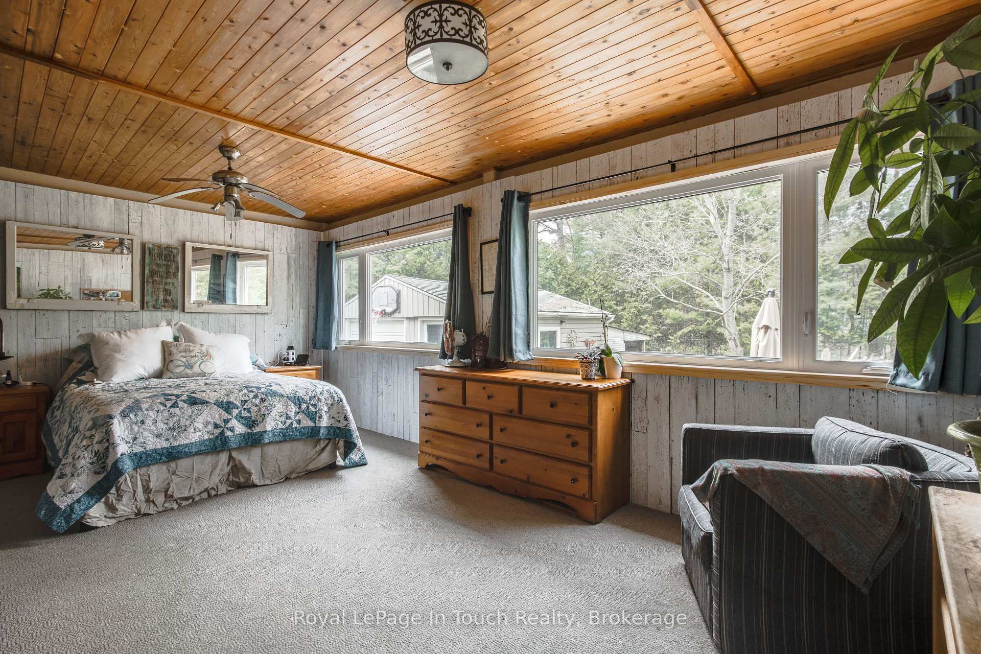 Photo 12 of 1651 Tiny Beaches Road N, Tiny, Rural Tiny — HOMEH
