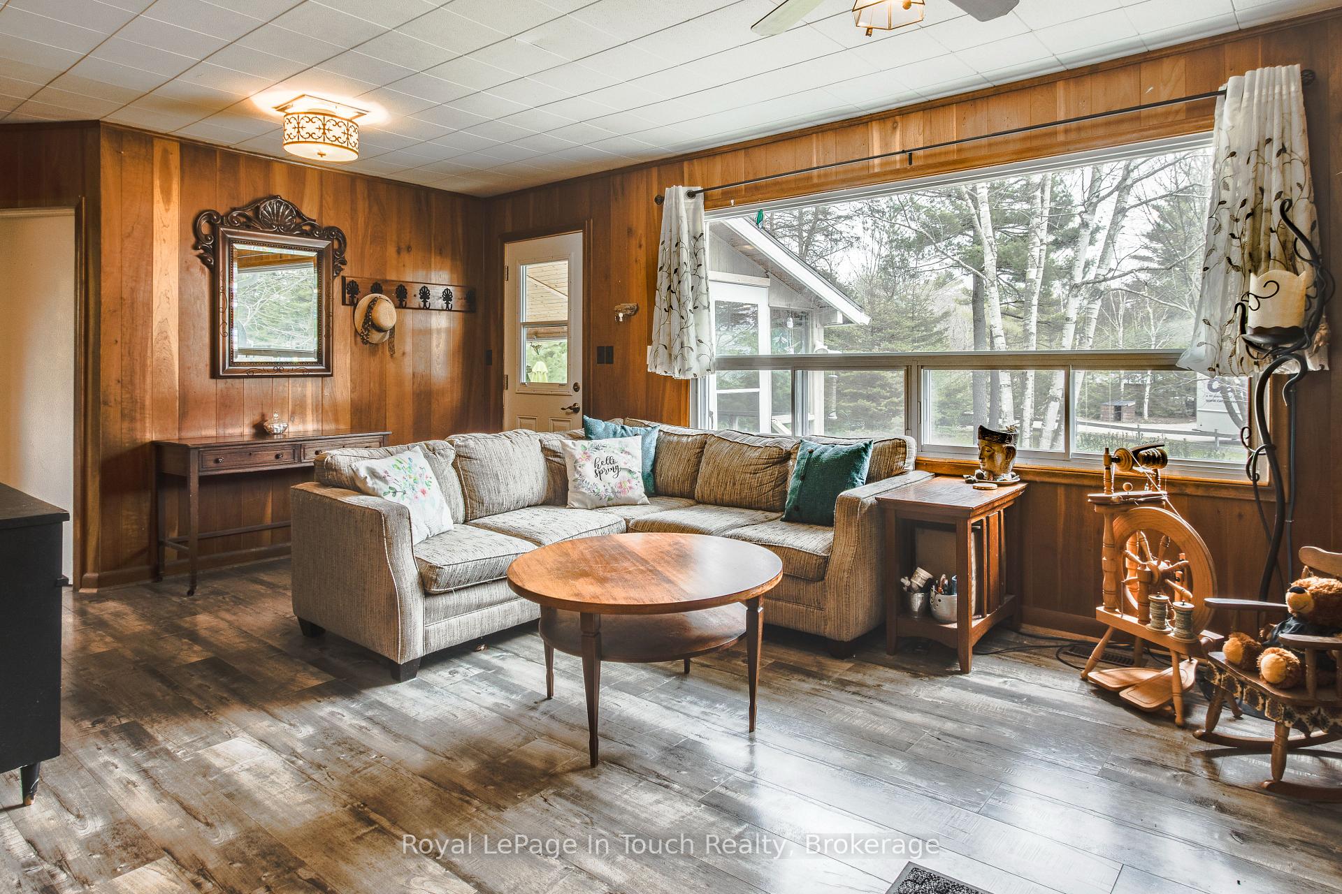 Photo 18 of 1651 Tiny Beaches Road N, Tiny, Rural Tiny — HOMEH