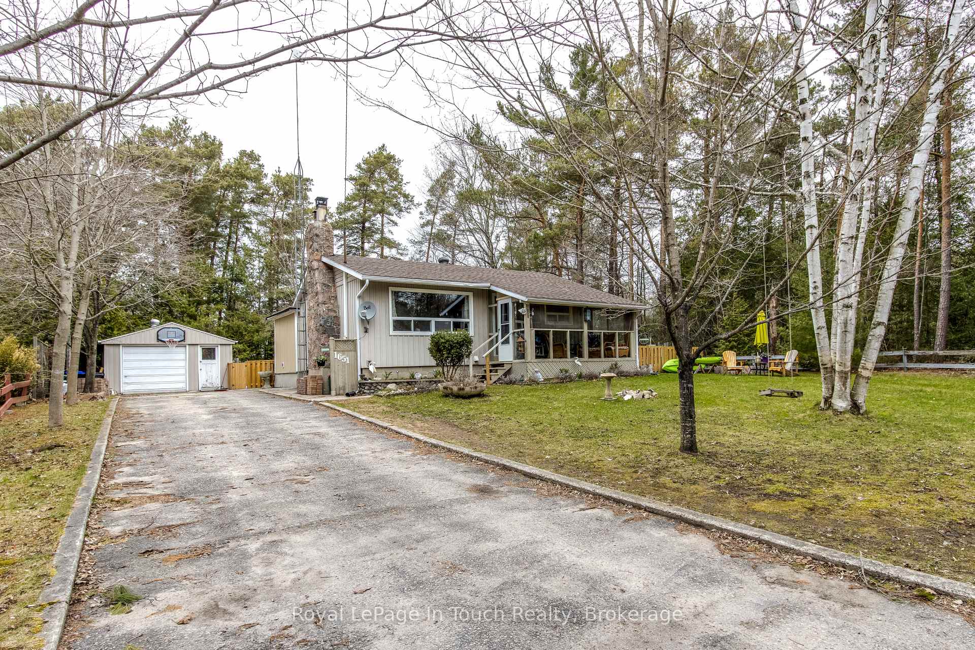 Photo 24 of 1651 Tiny Beaches Road N, Tiny, Rural Tiny — HOMEH