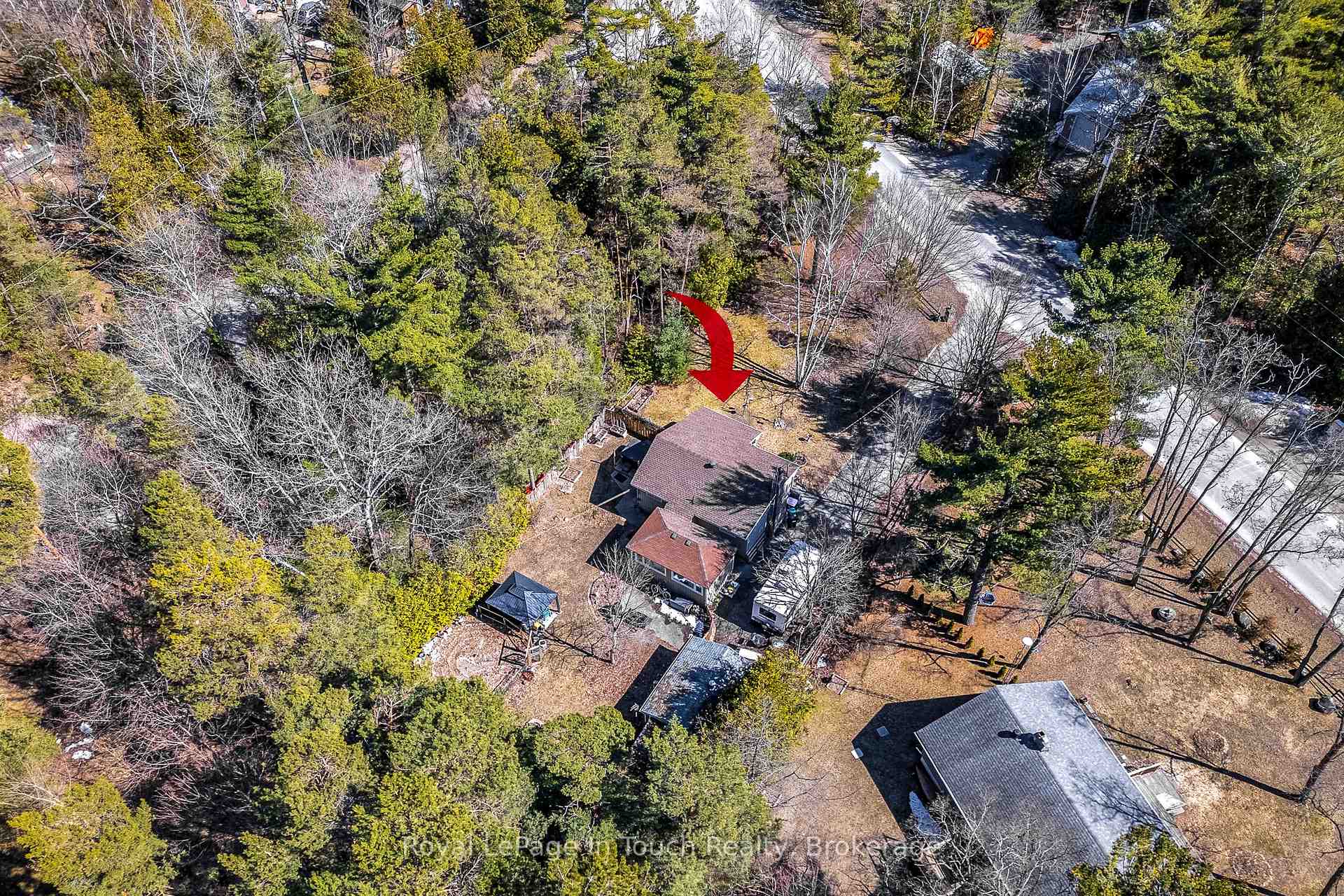 Photo 31 of 1651 Tiny Beaches Road N, Tiny, Rural Tiny — HOMEH