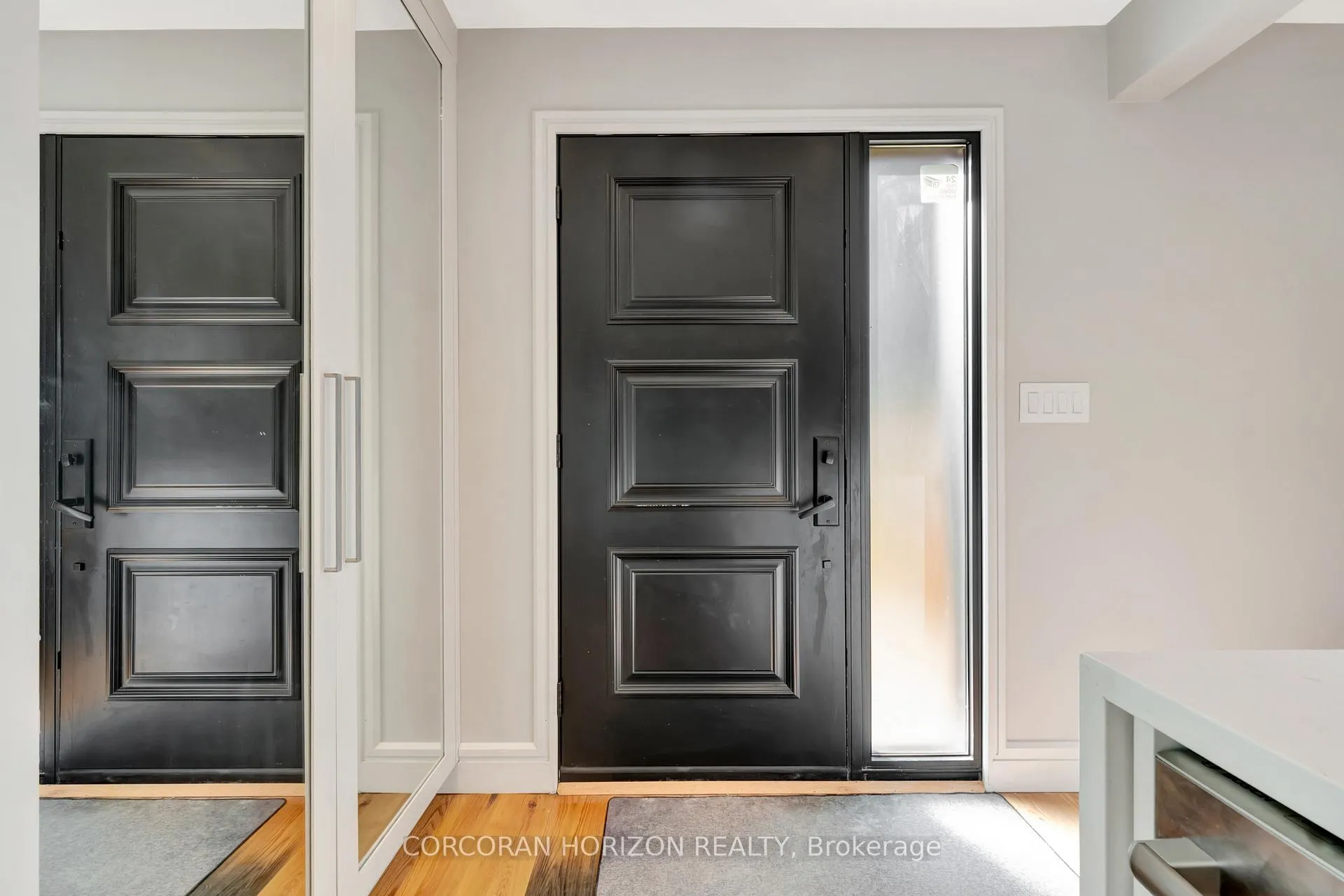 Photo 4 of 254 Pinewood Place, Waterloo — HOMEH
