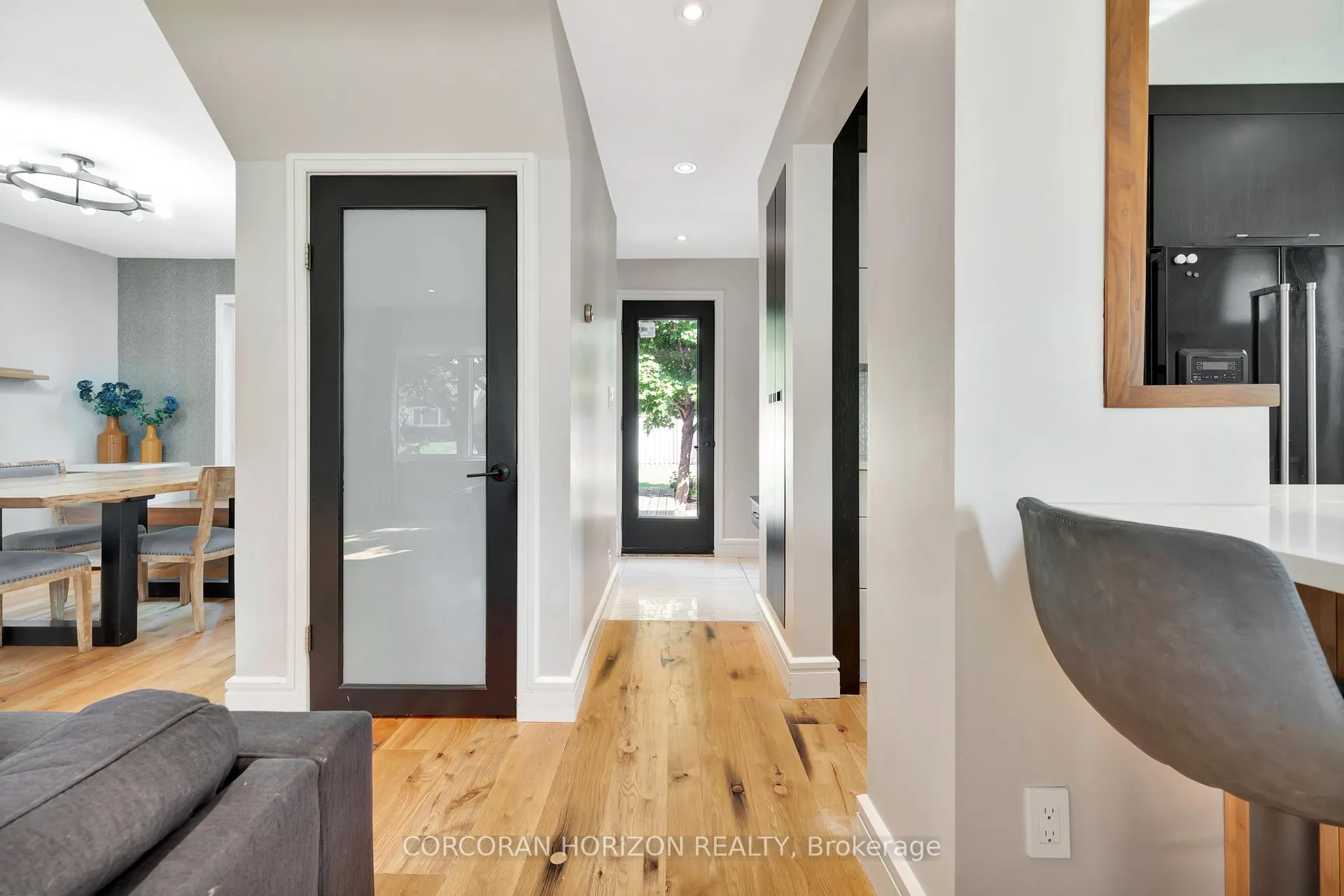 Photo 14 of 254 Pinewood Place, Waterloo — HOMEH