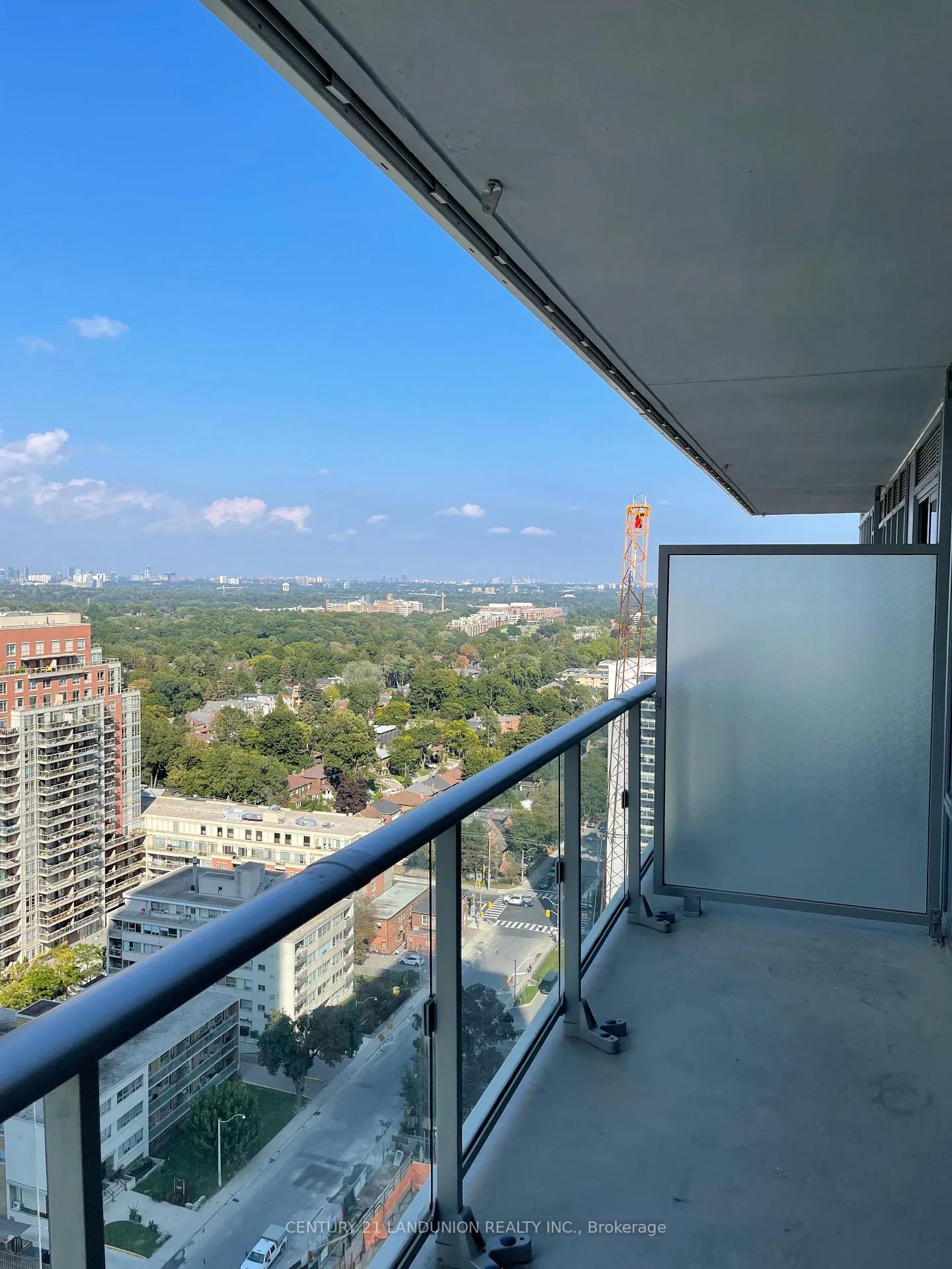 Photo 8 of Unit 2201, 195 Redpath Avenue, Toronto, Mount Pleasant West — HOMEH
