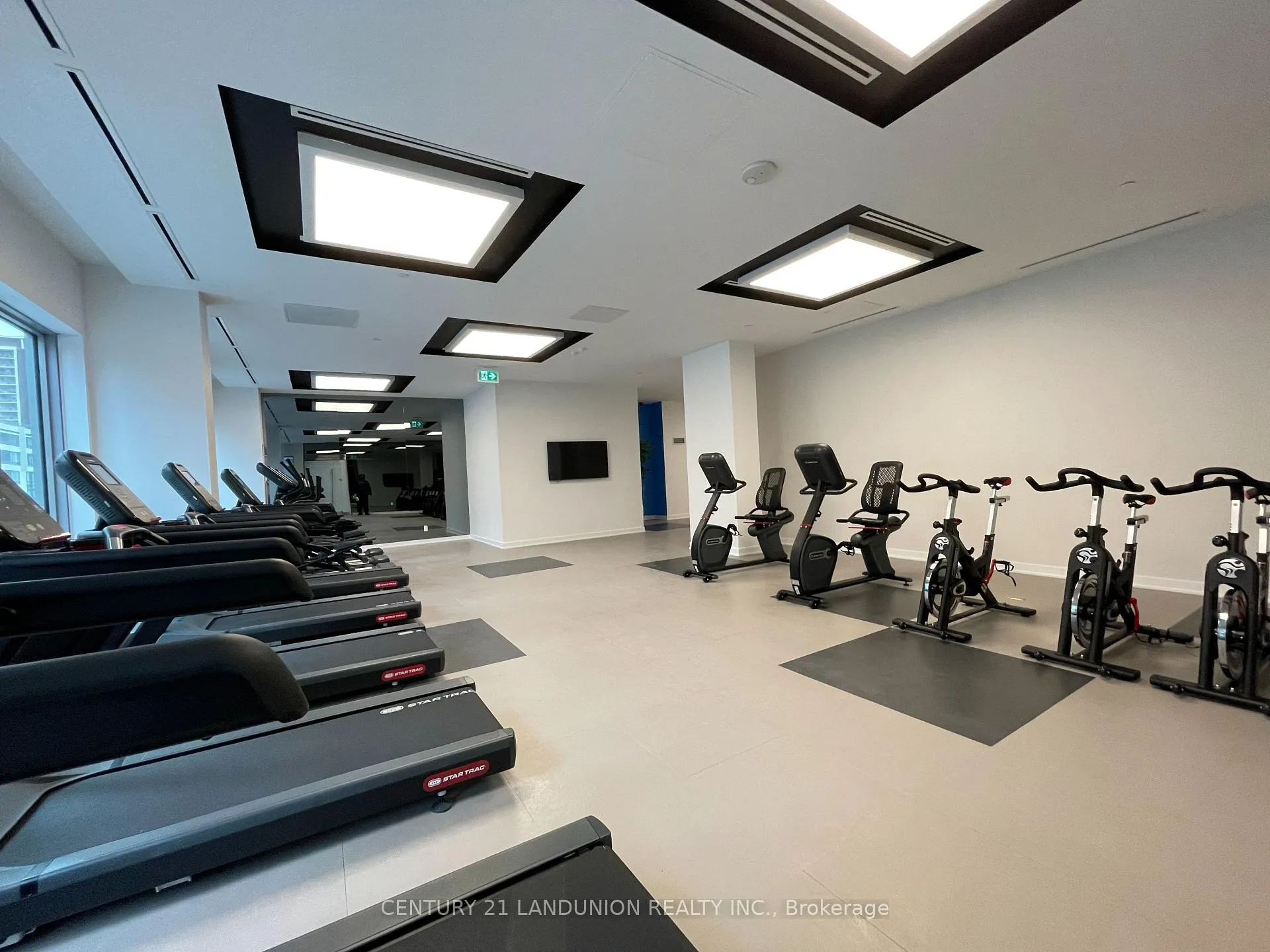 Photo 10 of Unit 2201, 195 Redpath Avenue, Toronto, Mount Pleasant West — HOMEH