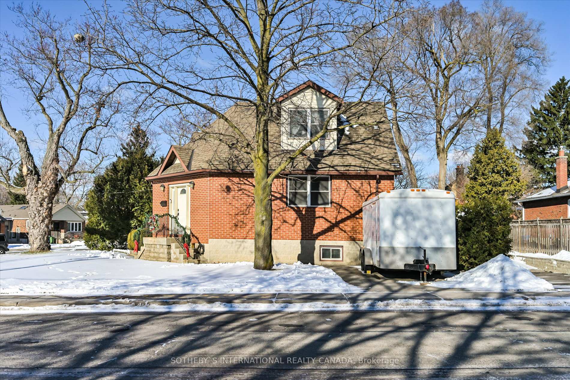 Photo 3 of 1 Squires Avenue, Toronto, O'Connor-Parkview — HOMEH
