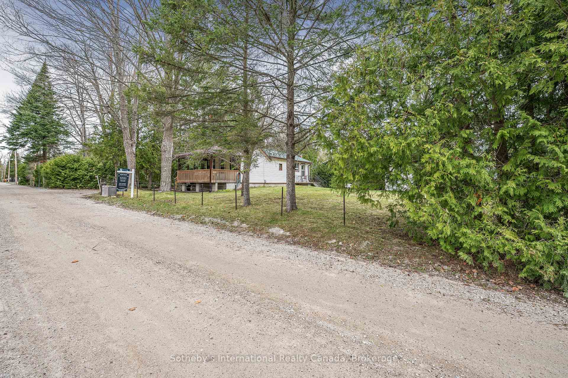 Photo 22 of 35 Roc Road, Tiny, Rural Tiny — HOMEH