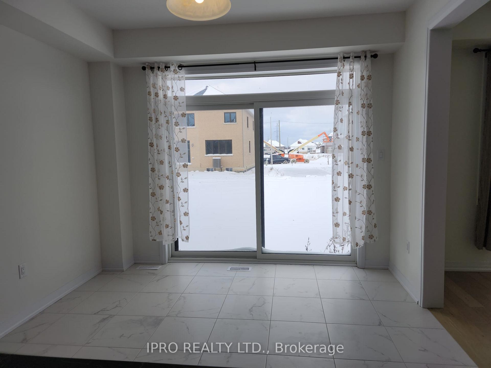 Photo 3 of 256 Velvet Way, Thorold, Rolling Meadows — HOMEH