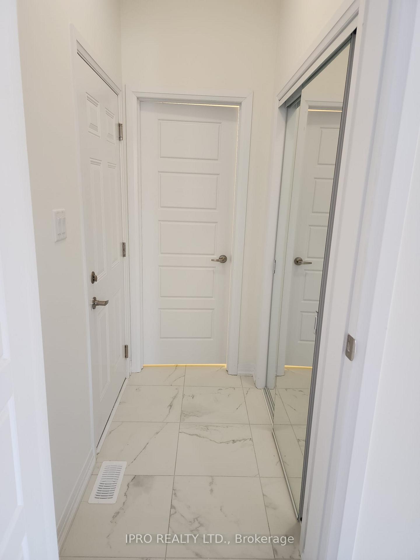Photo 8 of 256 Velvet Way, Thorold, Rolling Meadows — HOMEH