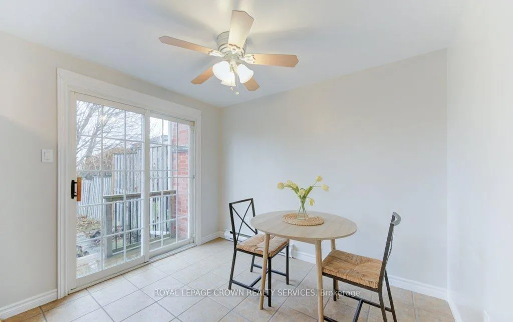 Photo 9 of 828 Elgin Street N, Cambridge — HOMEH