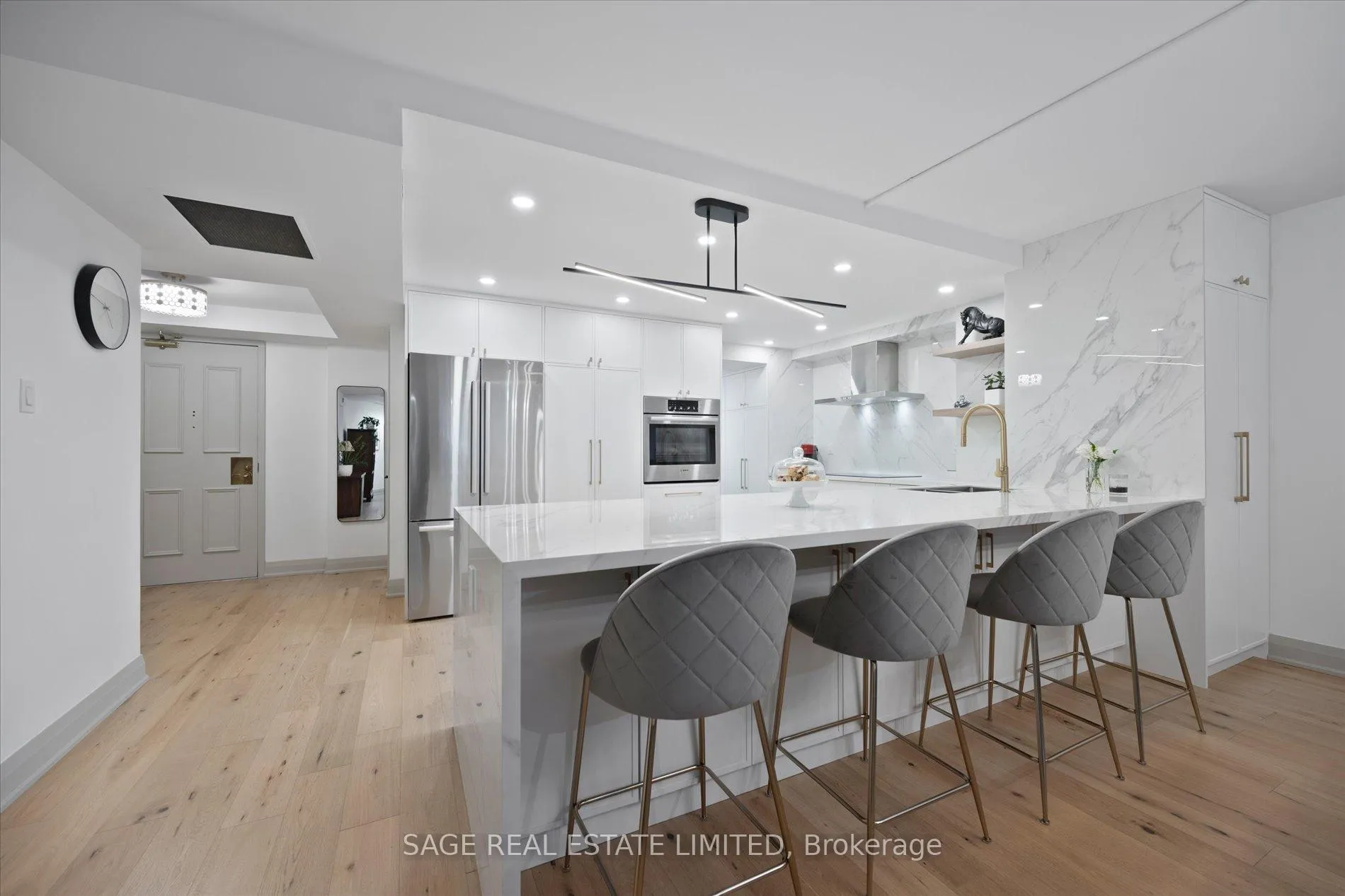 Photo 1 of Unit 305, 160 Frederick Street, Toronto, Moss Park — HOMEH