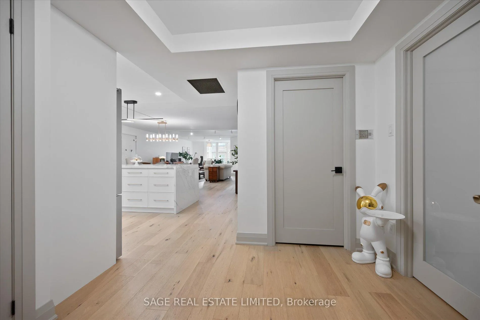Photo 6 of Unit 305, 160 Frederick Street, Toronto, Moss Park — HOMEH