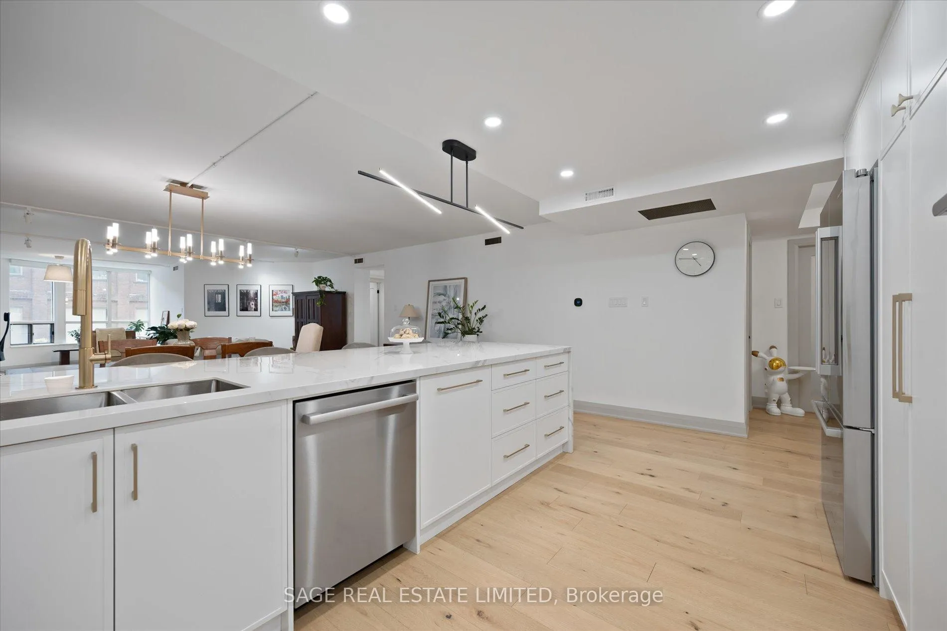 Photo 11 of Unit 305, 160 Frederick Street, Toronto, Moss Park — HOMEH