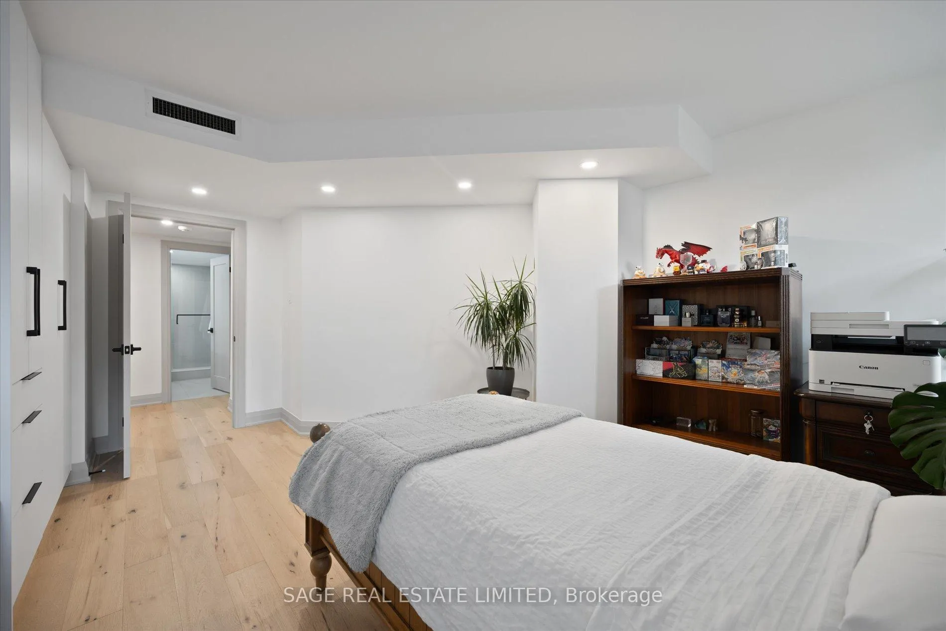 Photo 31 of Unit 305, 160 Frederick Street, Toronto, Moss Park — HOMEH