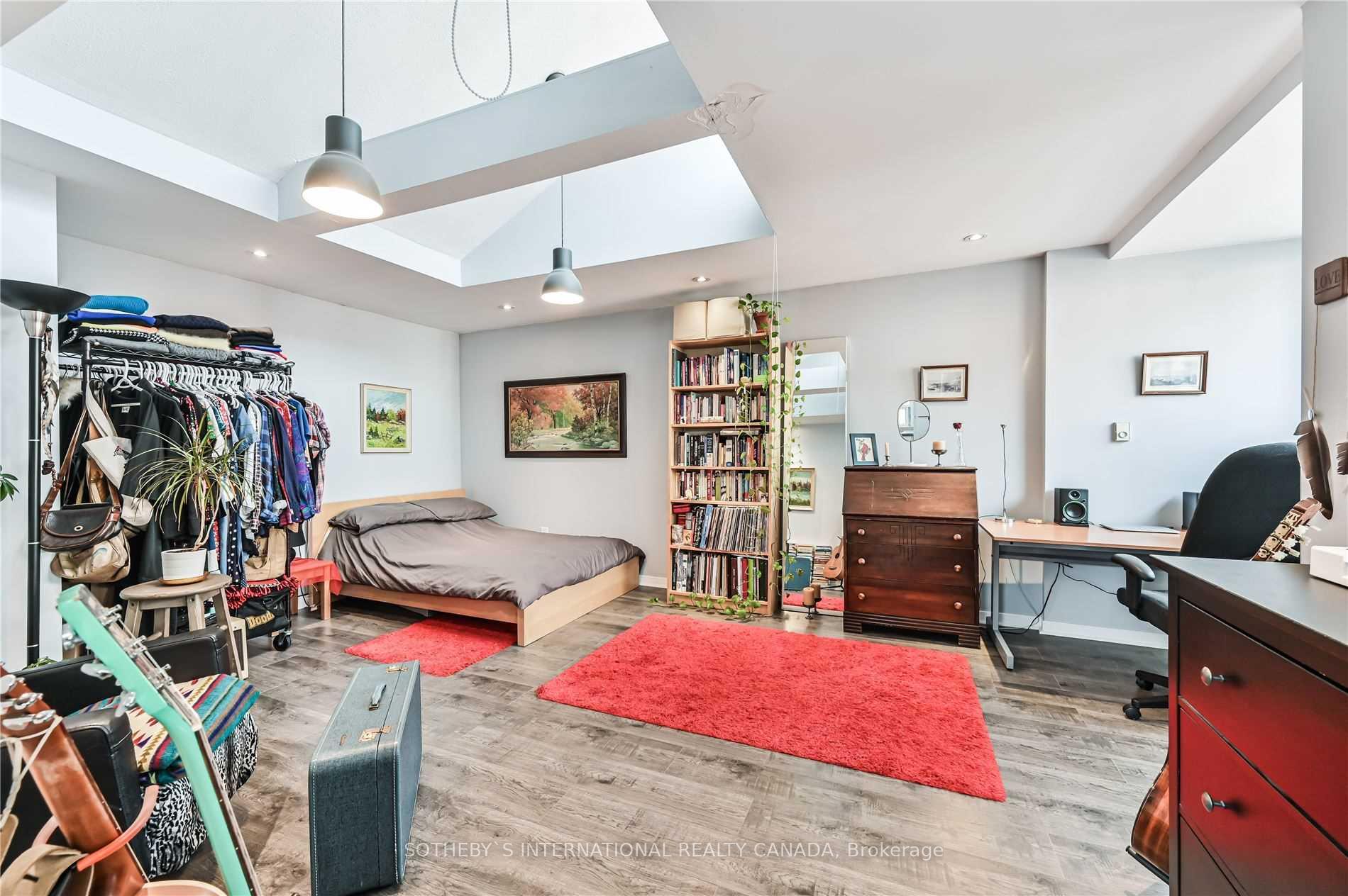 Photo 13 of Unit Coach H, 900 Manning Avenue, Toronto, The Annex — HOMEH