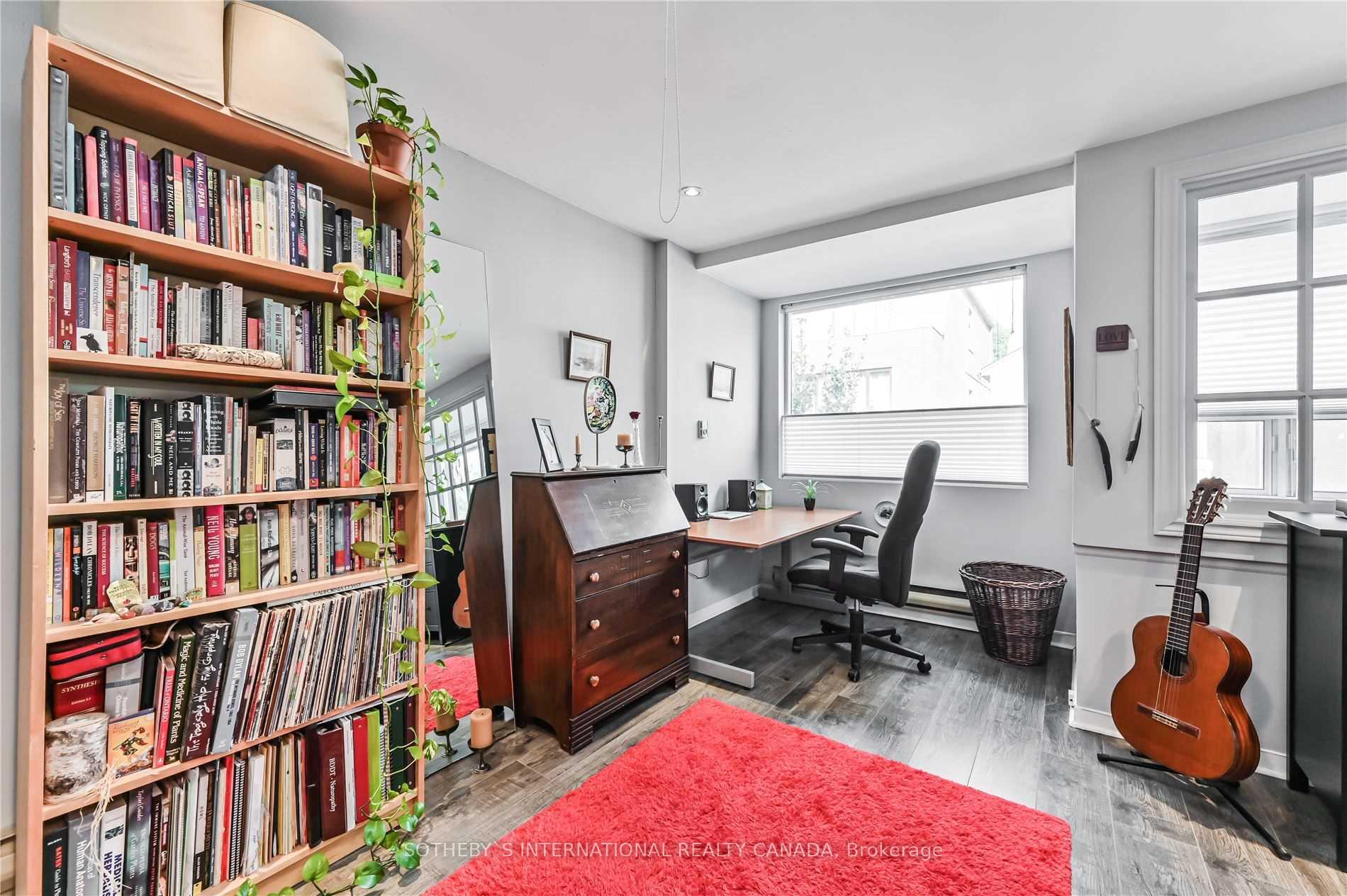 Photo 4 of Unit Coach H, 900 Manning Avenue, Toronto, The Annex — HOMEH