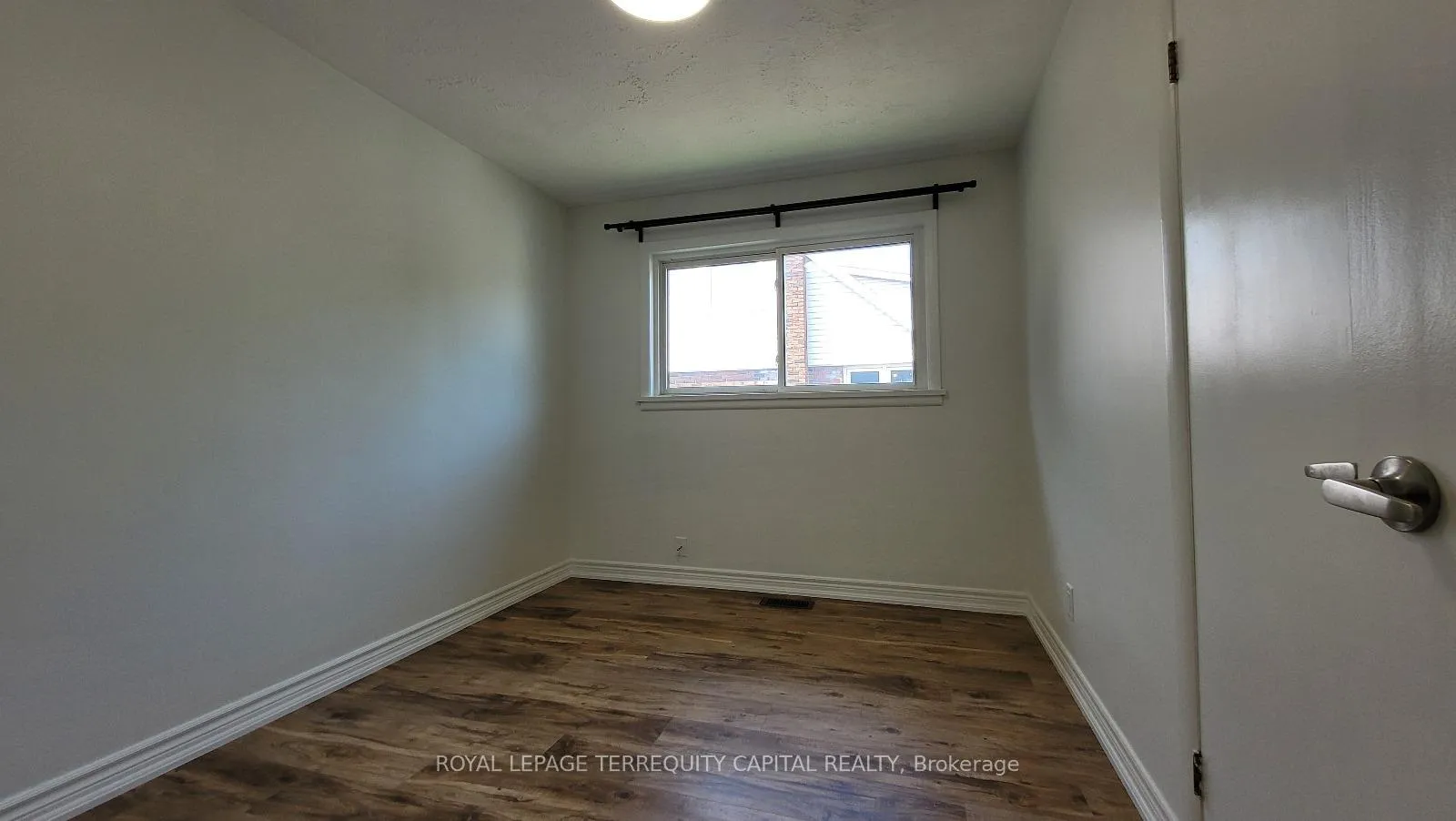 Photo 13 of Unit Main, 27 Fairburn Avenue, St. Catharines, Burleigh Hill — HOMEH