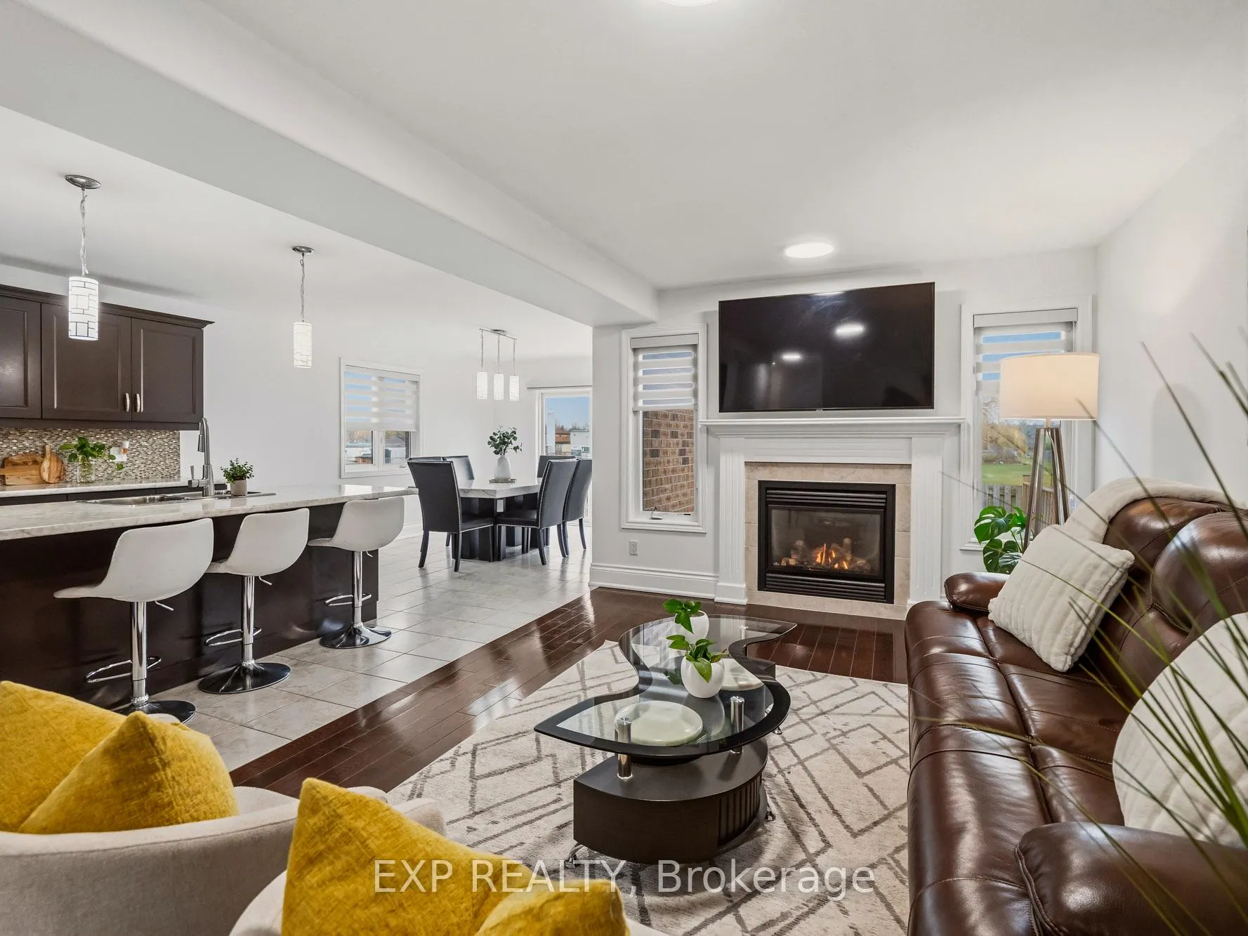 Photo 9 of 8667 Jennifer Crescent, Niagara Falls, Forestview — HOMEH