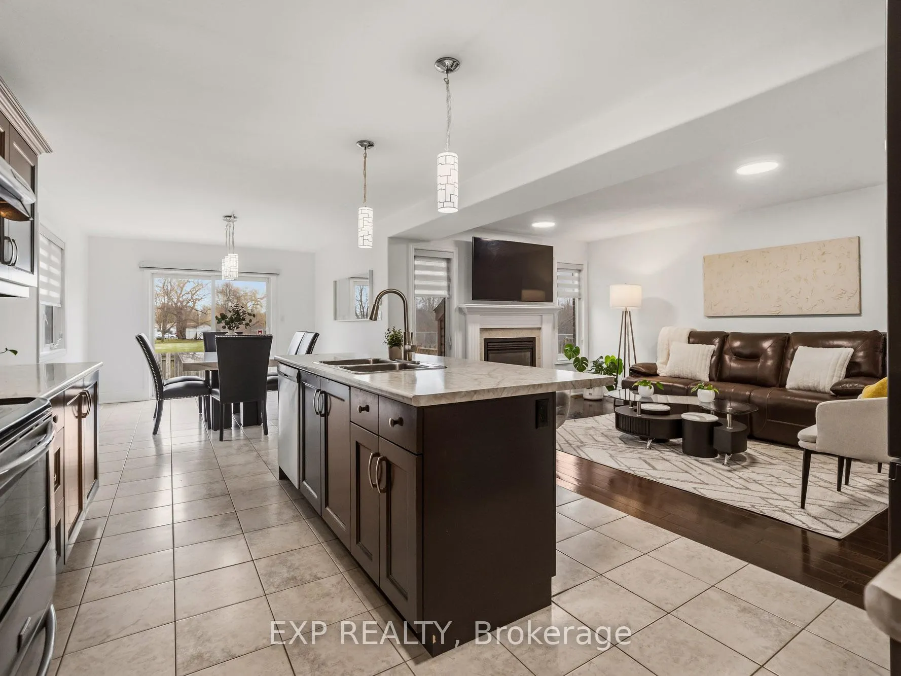 Photo 19 of 8667 Jennifer Crescent, Niagara Falls, Forestview — HOMEH