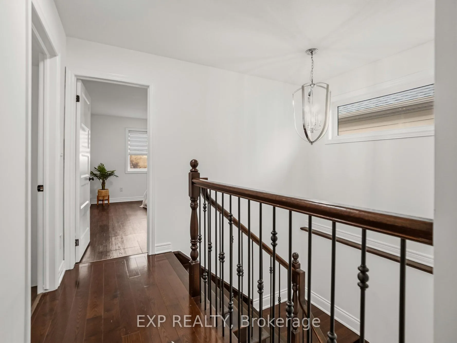 Photo 24 of 8667 Jennifer Crescent, Niagara Falls, Forestview — HOMEH