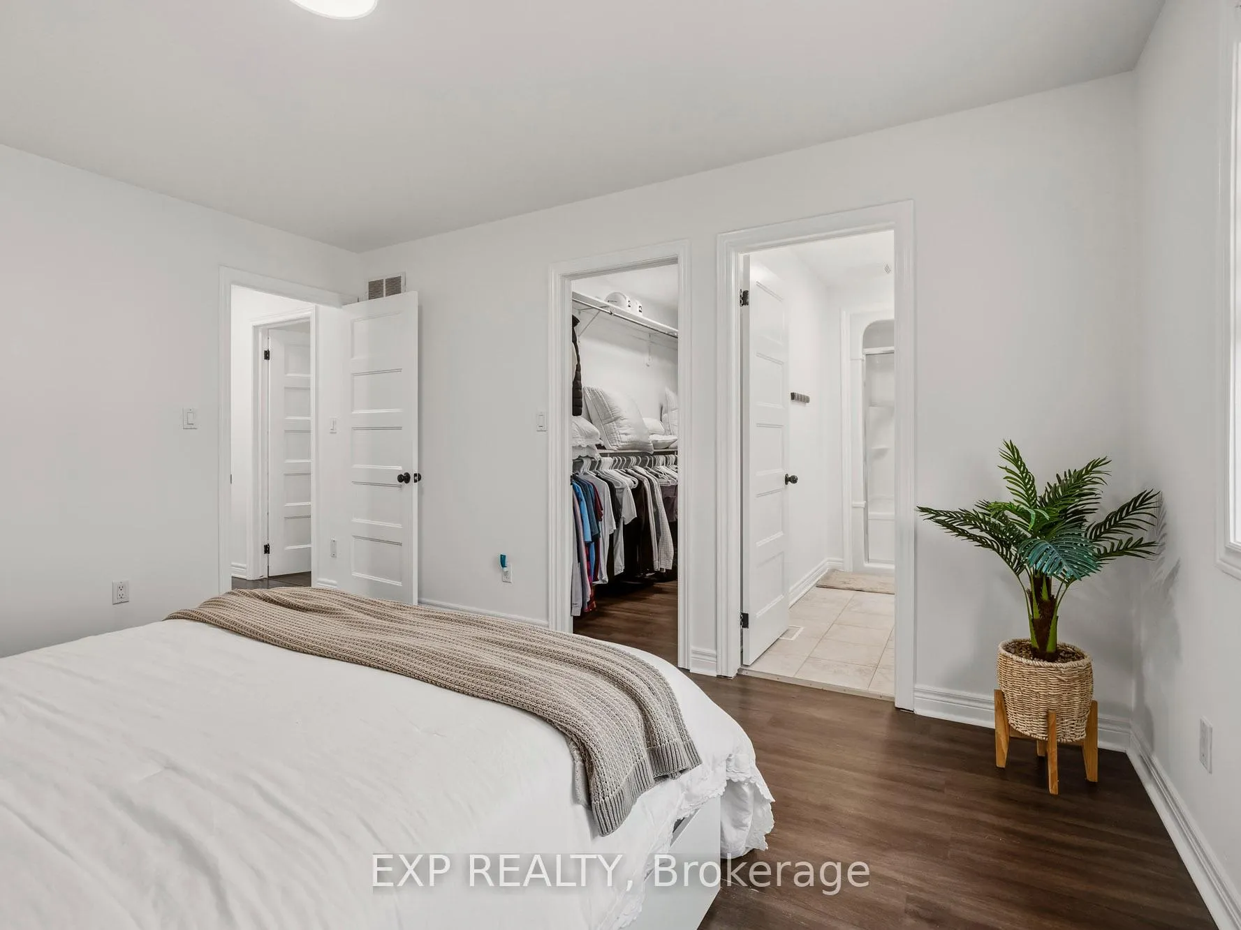 Photo 26 of 8667 Jennifer Crescent, Niagara Falls, Forestview — HOMEH