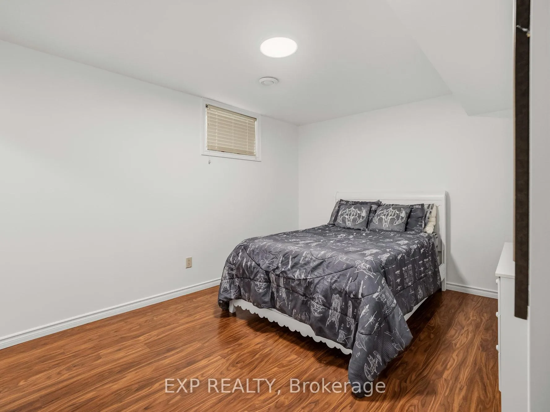 Photo 36 of 8667 Jennifer Crescent, Niagara Falls, Forestview — HOMEH