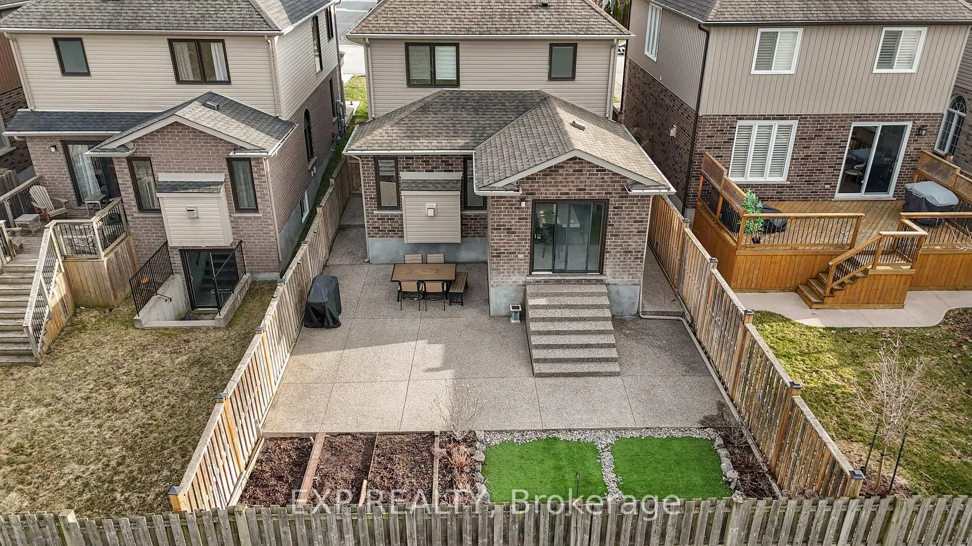 Photo 44 of 8667 Jennifer Crescent, Niagara Falls, Forestview — HOMEH