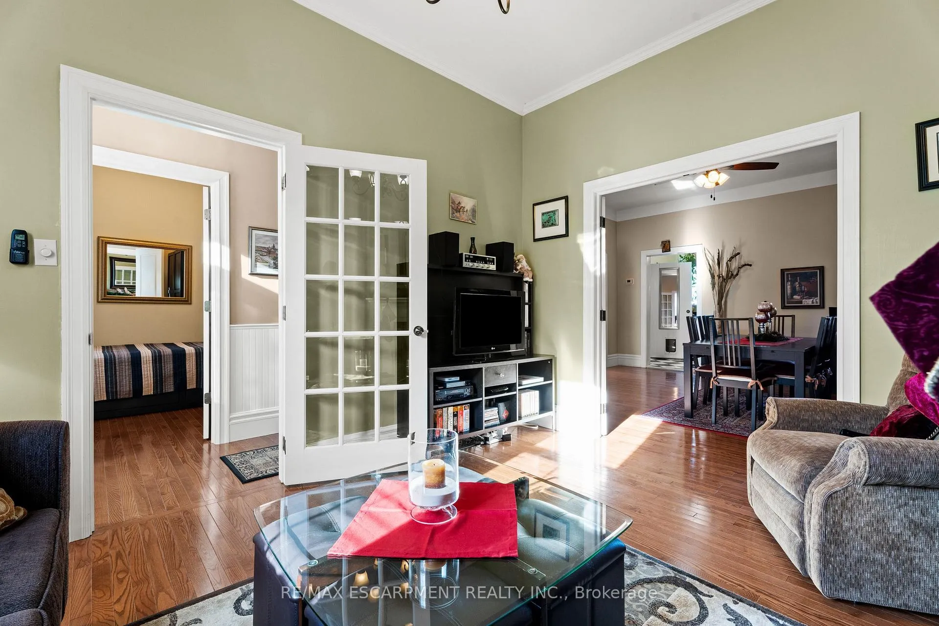 Photo 12 of 64 Florence Street, Hamilton, Strathcona — HOMEH