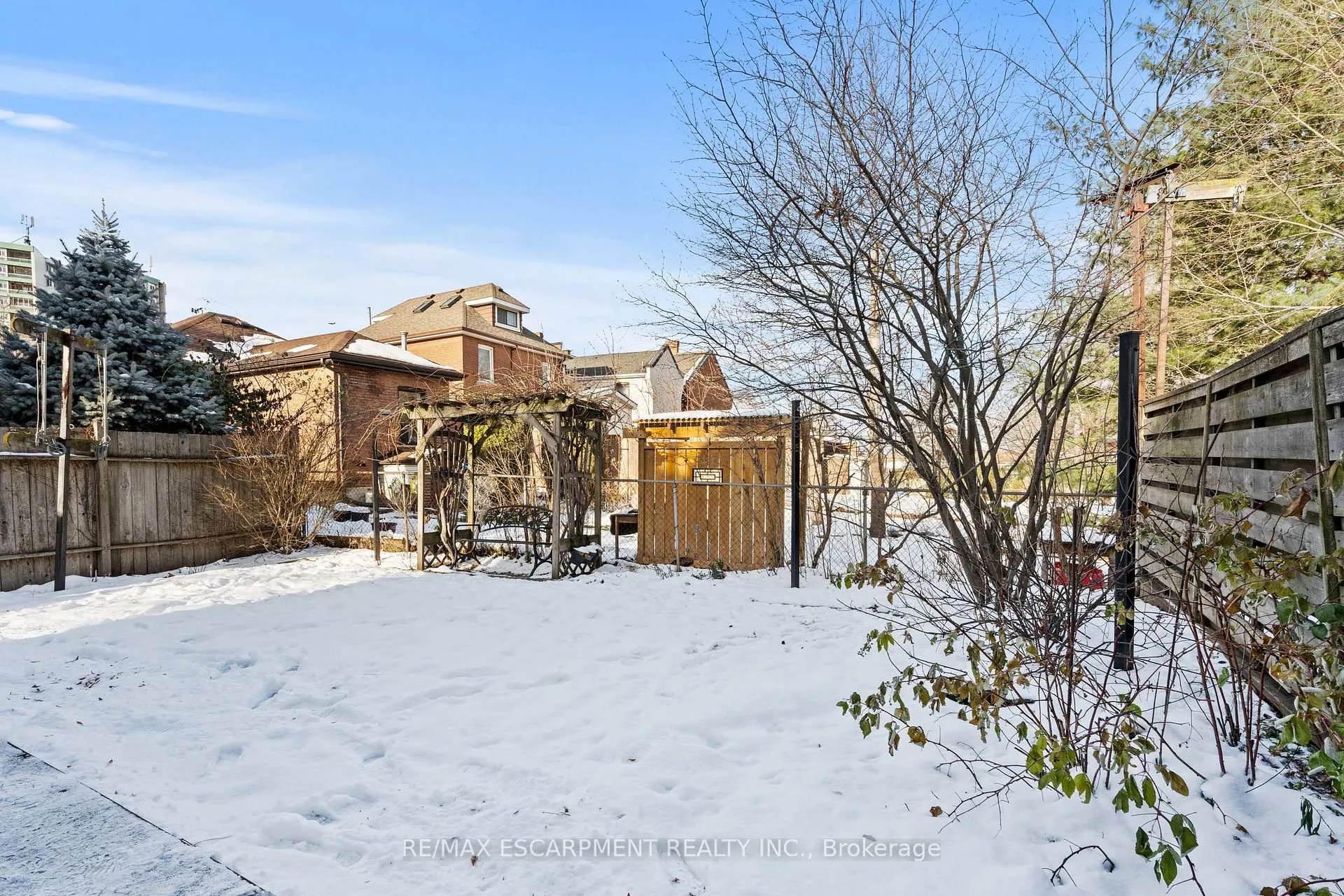 Photo 32 of 64 Florence Street, Hamilton, Strathcona — HOMEH