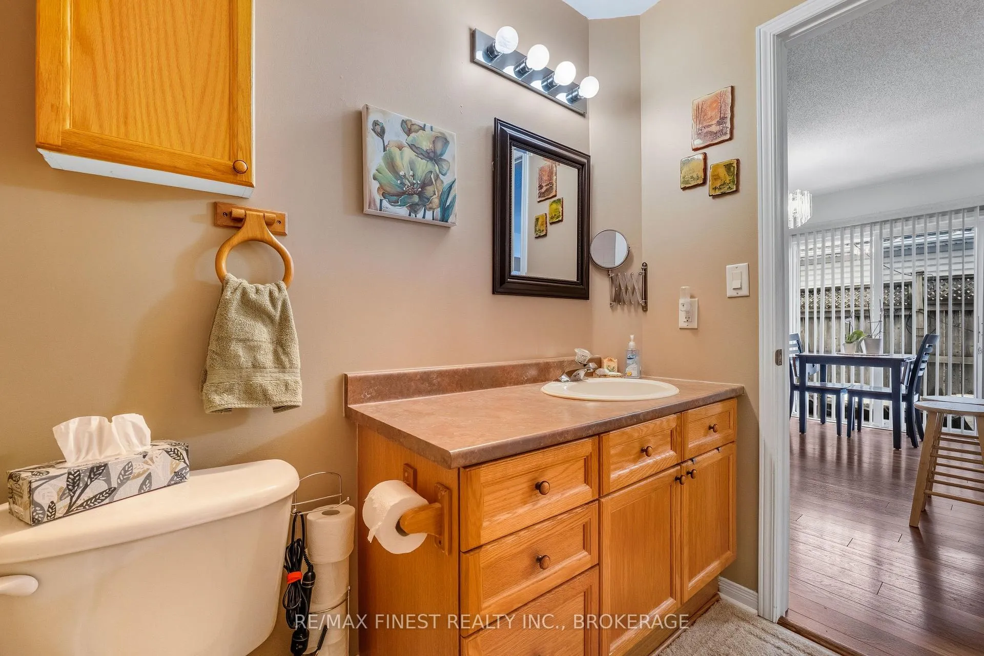 Photo 7 of 77 Wilson Street, Kingston, Rideau — HOMEH