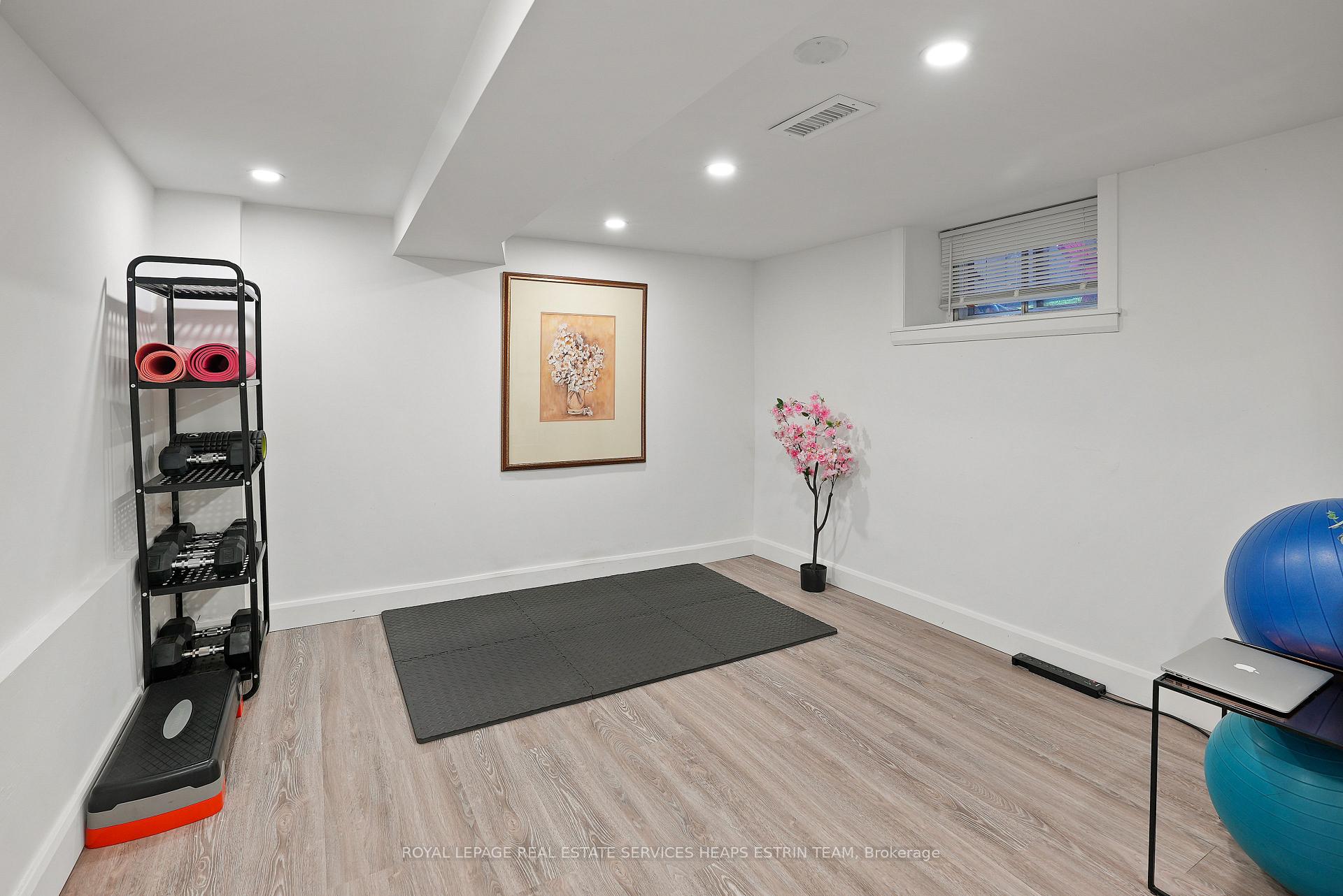 Photo 15 of 136 Ellsworth Avenue, Toronto, Wychwood — HOMEH