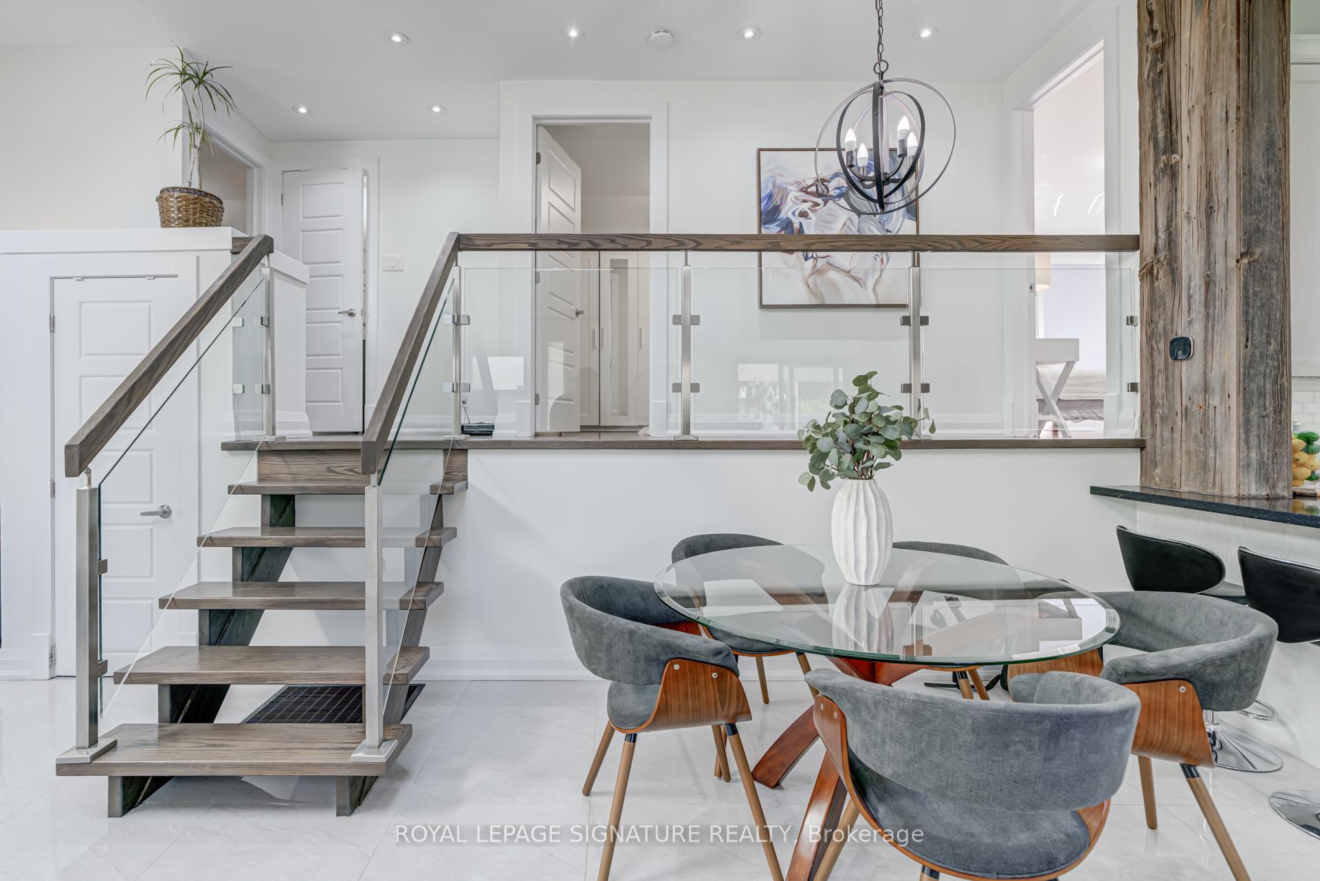 Photo 8 of 57 Munson Crescent, Scarborough, Bendale — HOMEH