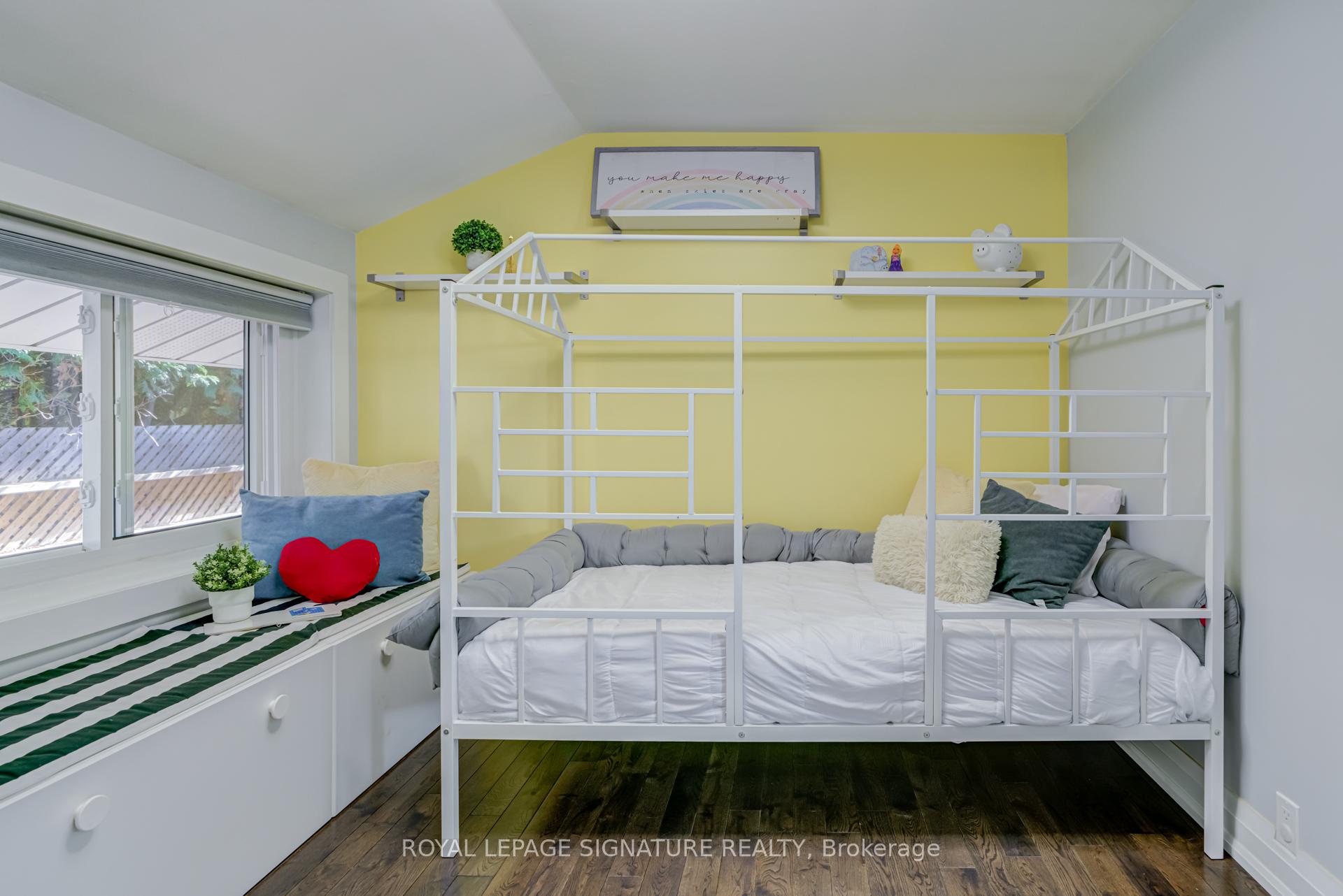 Photo 12 of 57 Munson Crescent, Scarborough, Bendale — HOMEH
