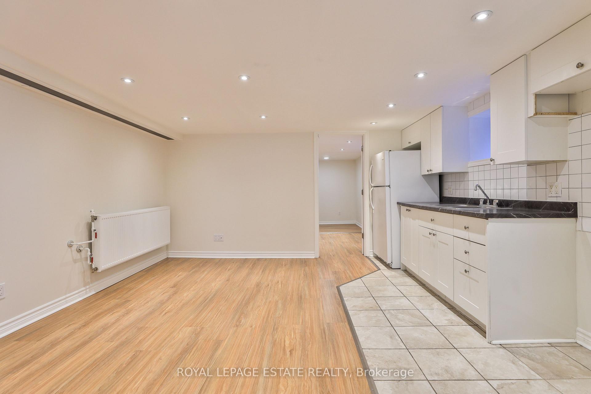 Photo 5 of Unit LOWER, 277 Cedarvale Avenue, Toronto, Woodbine-Lumsden — HOMEH