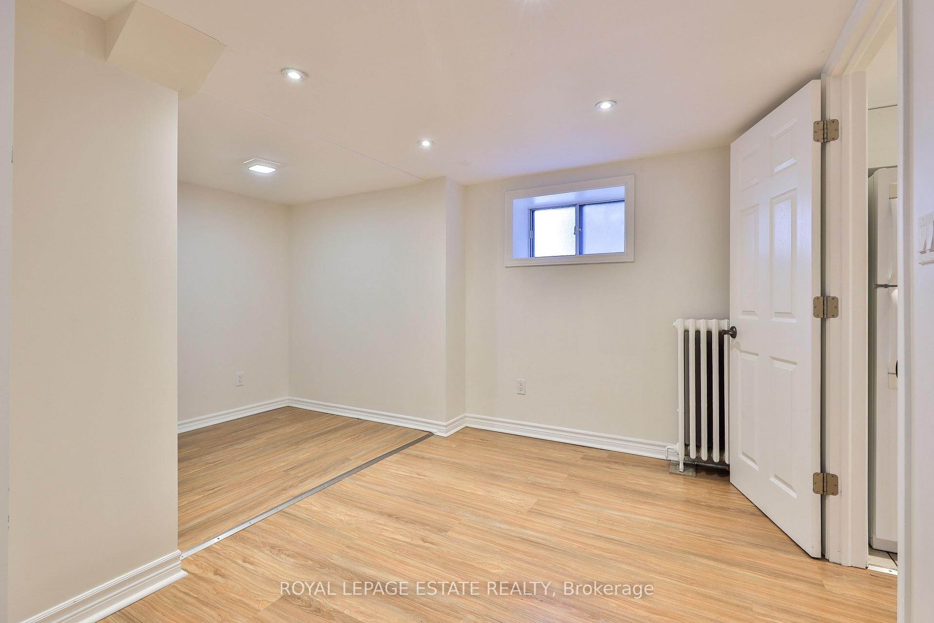 Photo 10 of Unit LOWER, 277 Cedarvale Avenue, Toronto, Woodbine-Lumsden — HOMEH