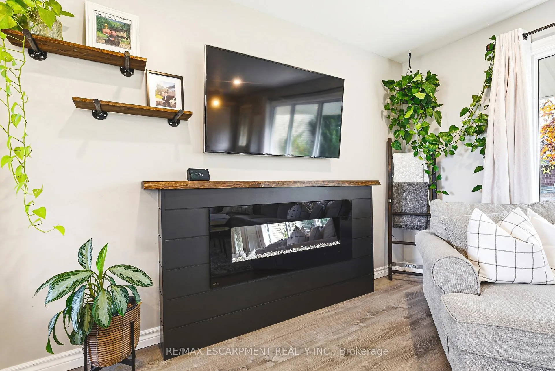 Photo 14 of 4117 Hixon Street, Lincoln, Beamsville — HOMEH