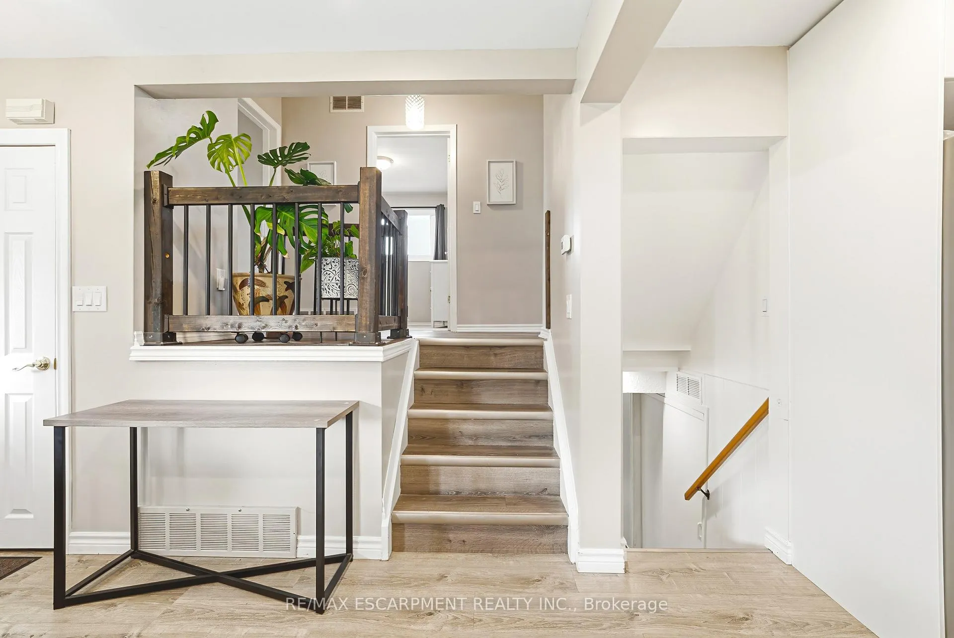 Photo 15 of 4117 Hixon Street, Lincoln, Beamsville — HOMEH