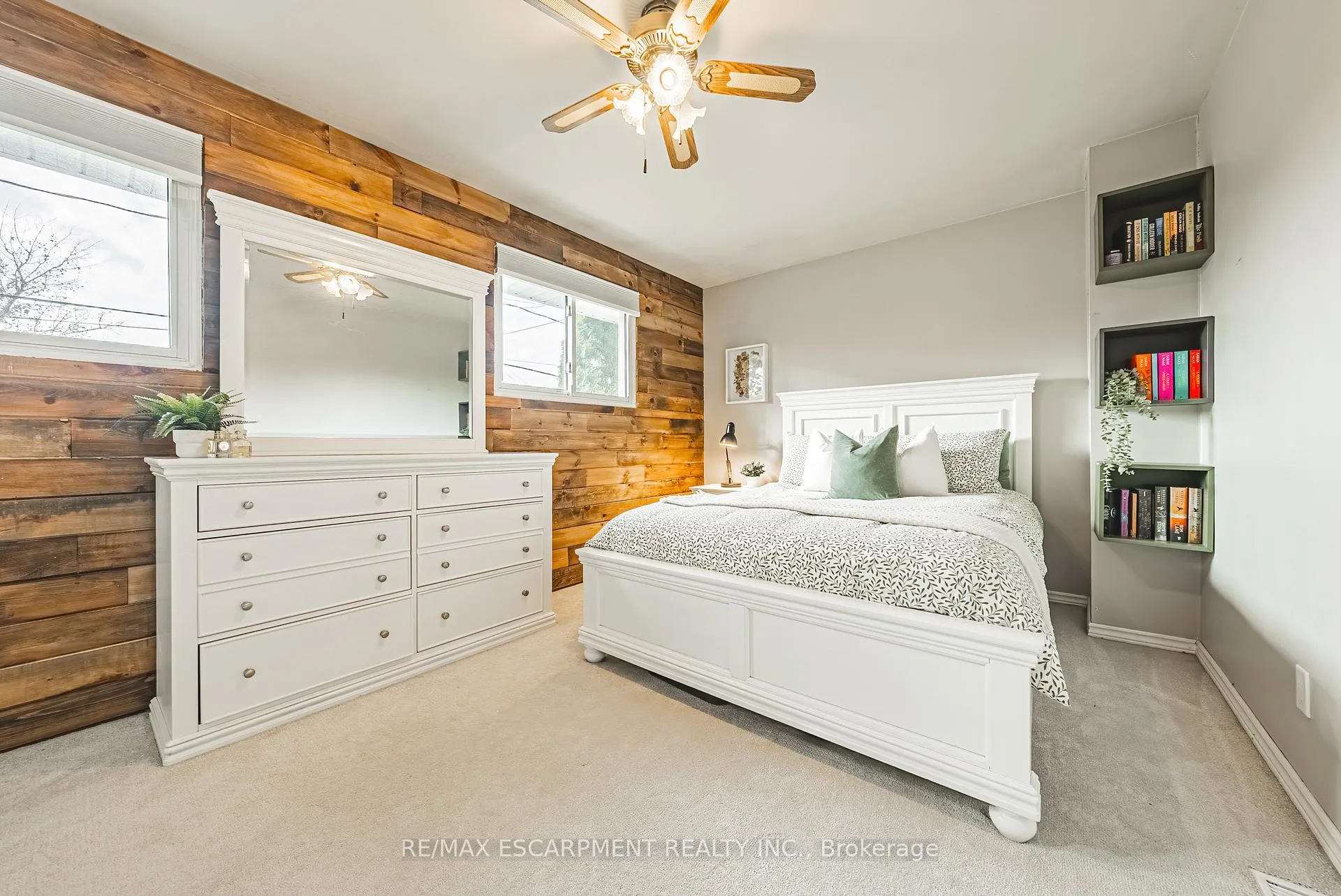 Photo 17 of 4117 Hixon Street, Lincoln, Beamsville — HOMEH