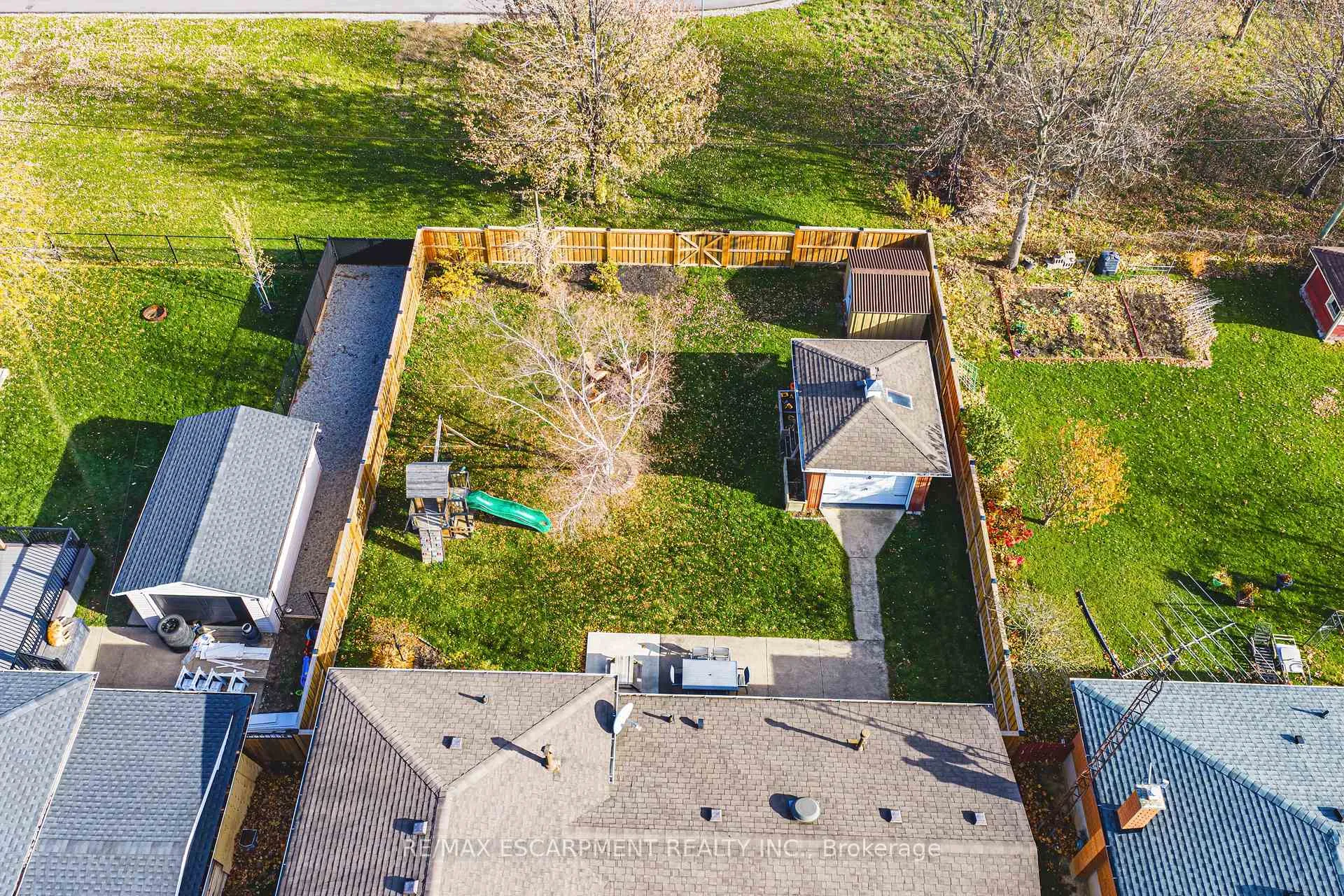 Photo 32 of 4117 Hixon Street, Lincoln, Beamsville — HOMEH